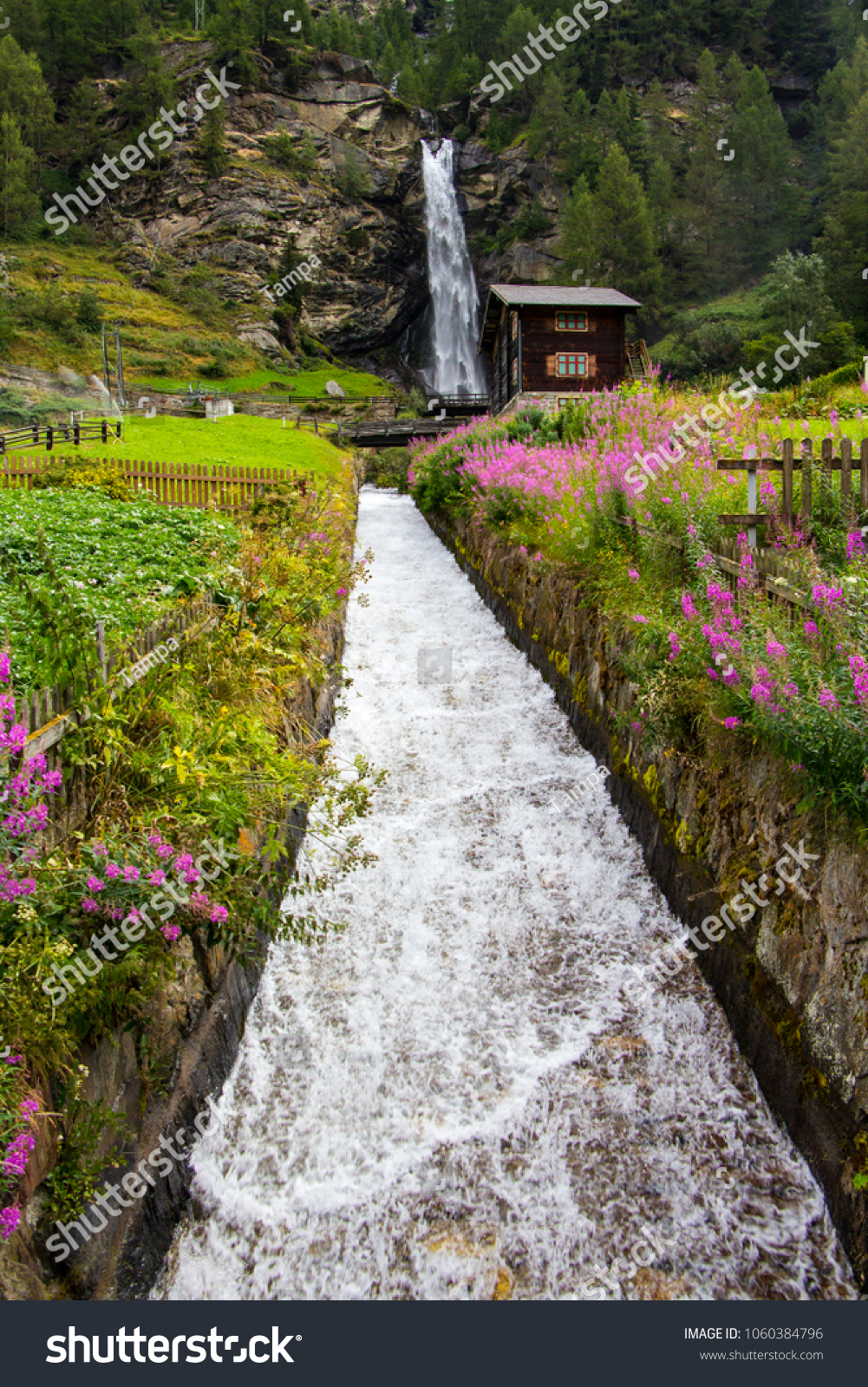 Fellbach Waterfall Wasserfall Saas Balen Valais Stockfoto Nu Bewerken