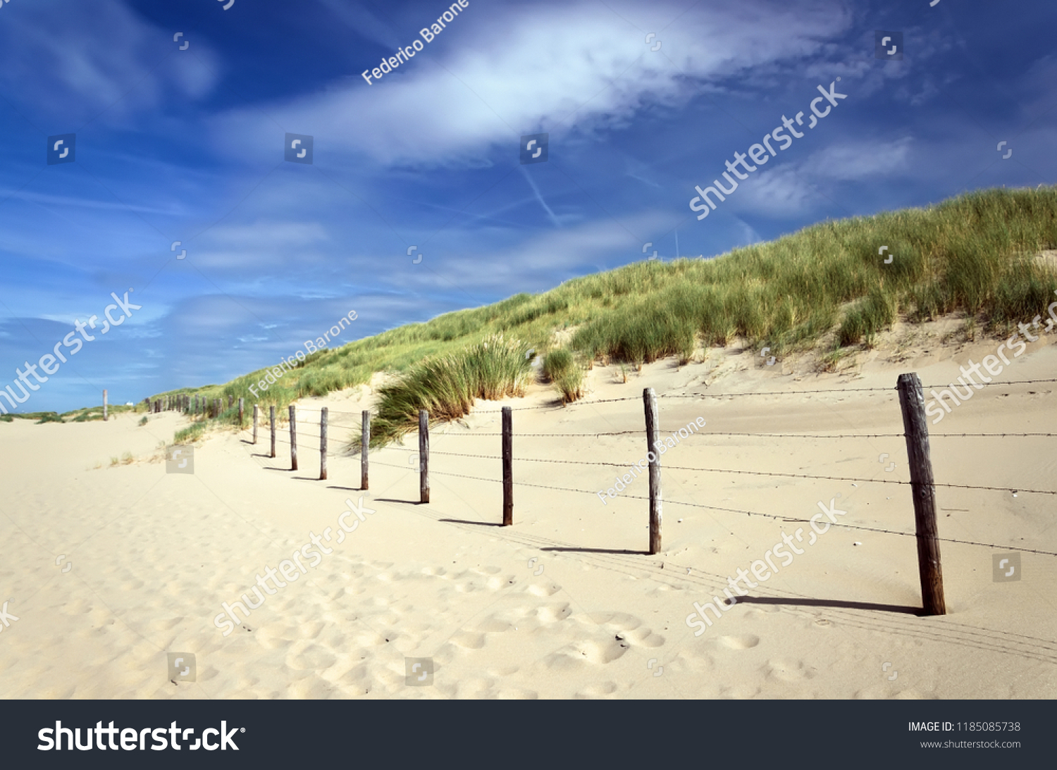 stock-photo-fence-on-the-beach-wonderful