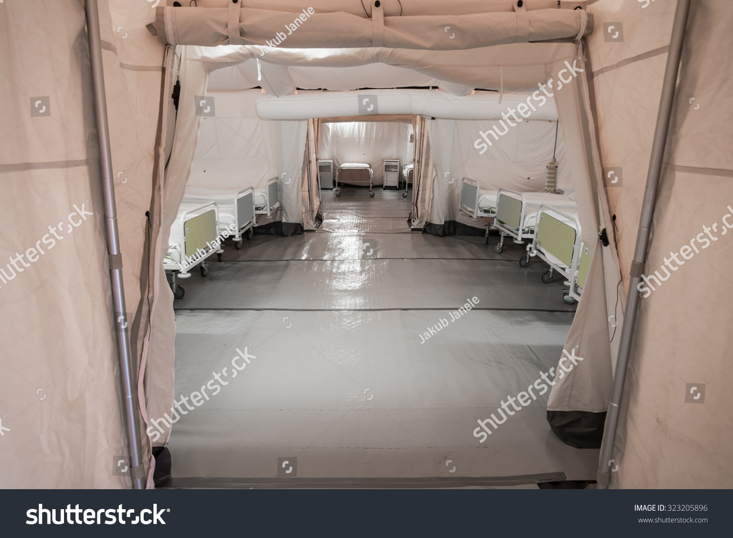642 Military medical tent Images, Stock Photos & Vectors | Shutterstock