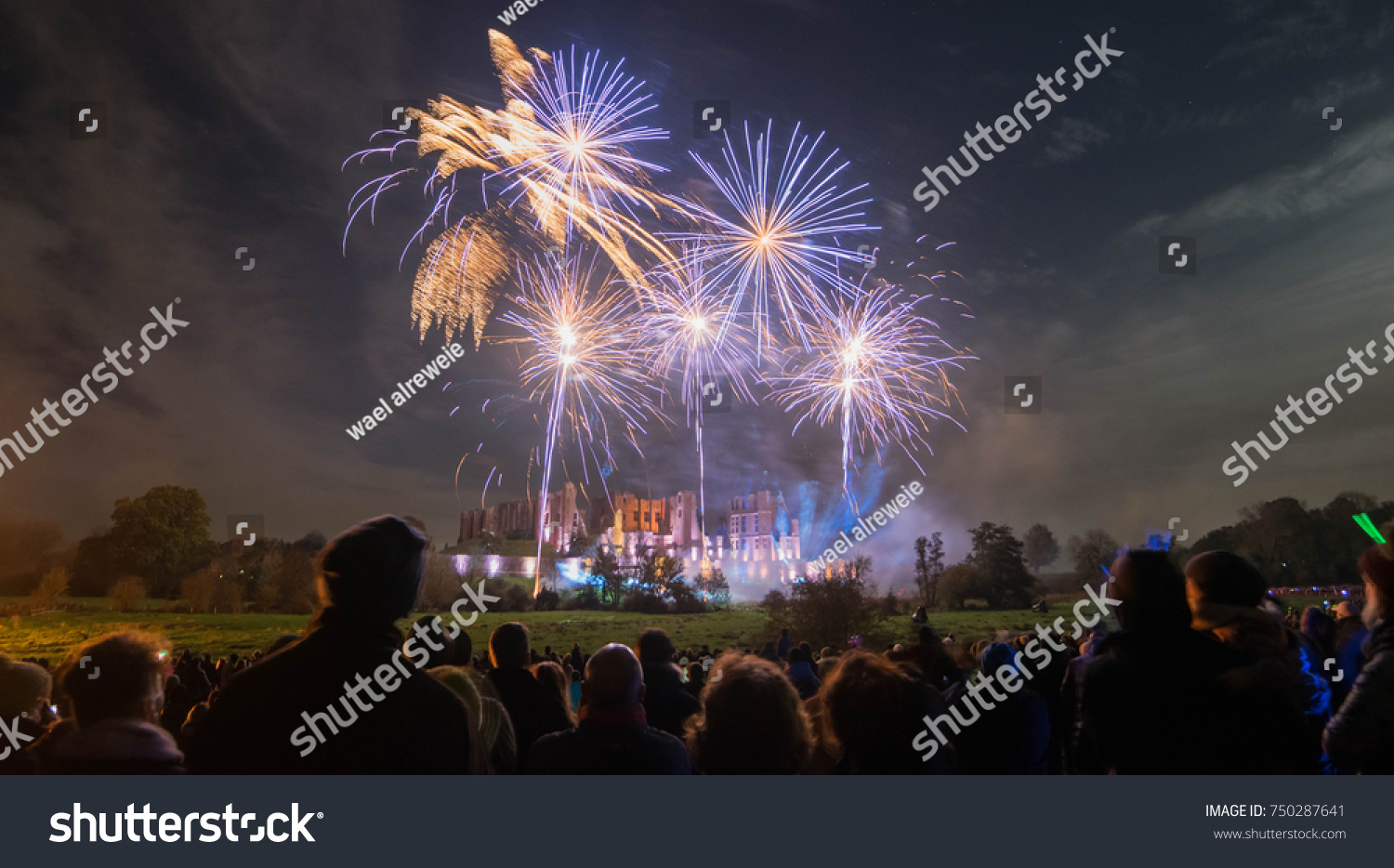 20 Kenilworth fireworks Images, Stock Photos & Vectors Shutterstock