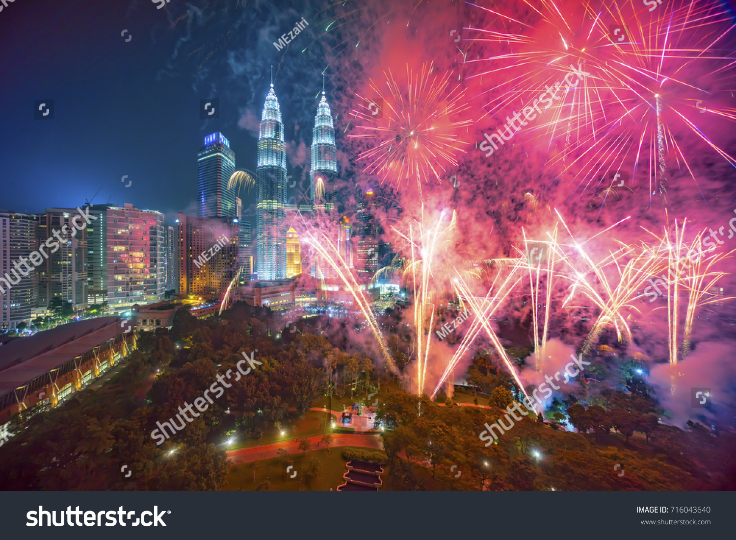 32,408 imágenes de Malaysia new year Imágenes, fotos y vectores de