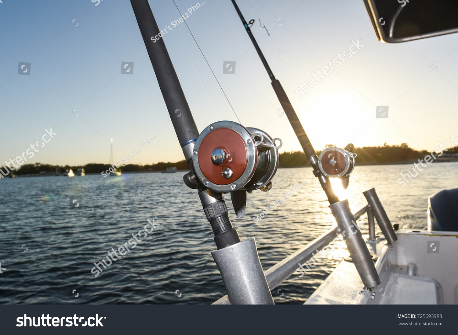 rod and reel fishing charters