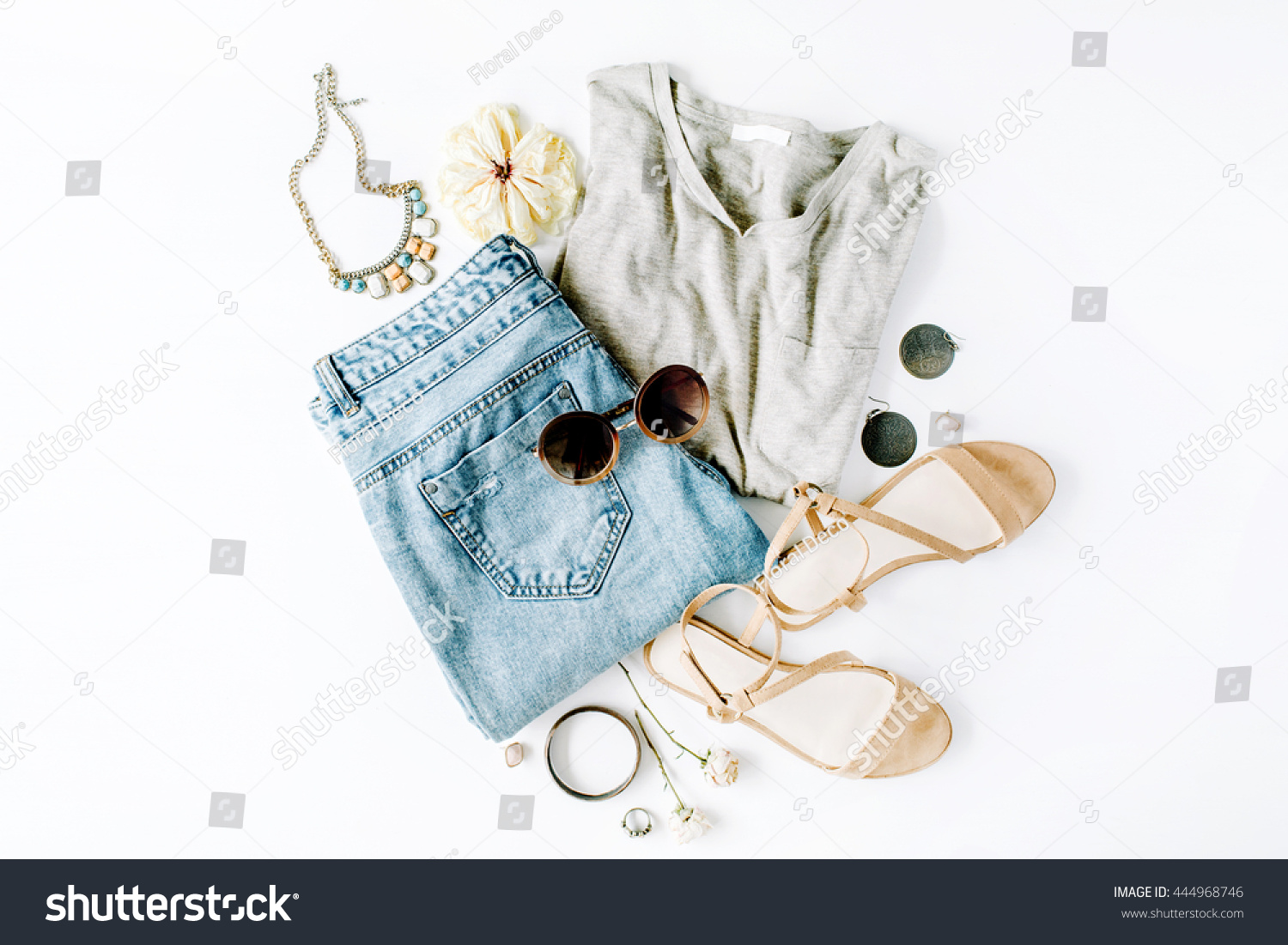 151,066 Shopping flat lay Images, Stock Photos & Vectors | Shutterstock