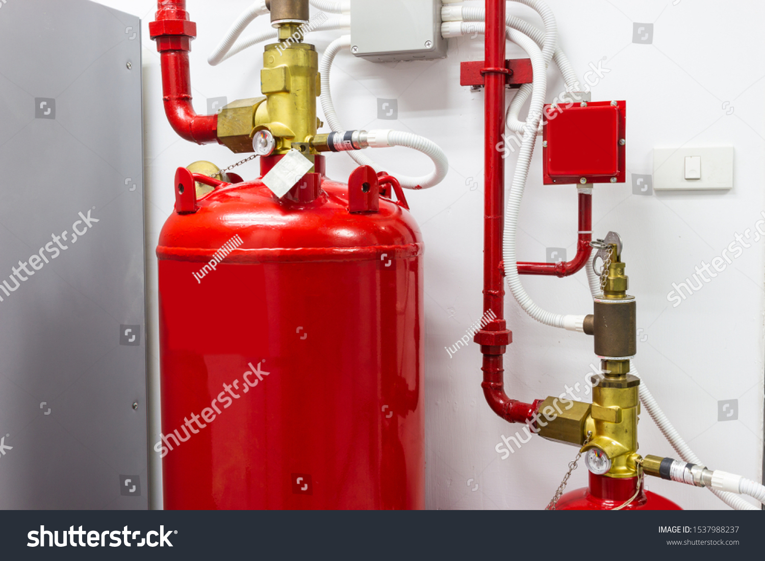 Fm0 Suppression Systems Fm0 Gas Flooding Stock Photo Edit Now