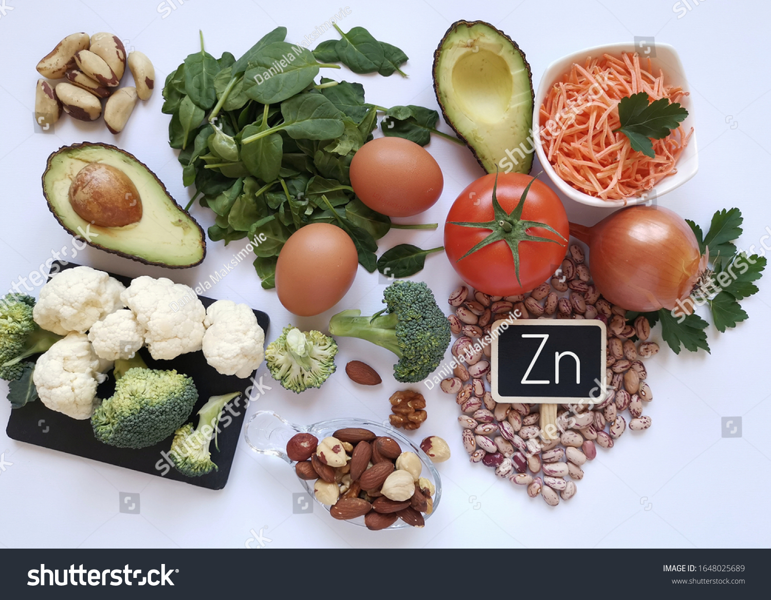 Comida Rica En Zinc Con El Foto De Stock 1648025689 Shutterstock 1653