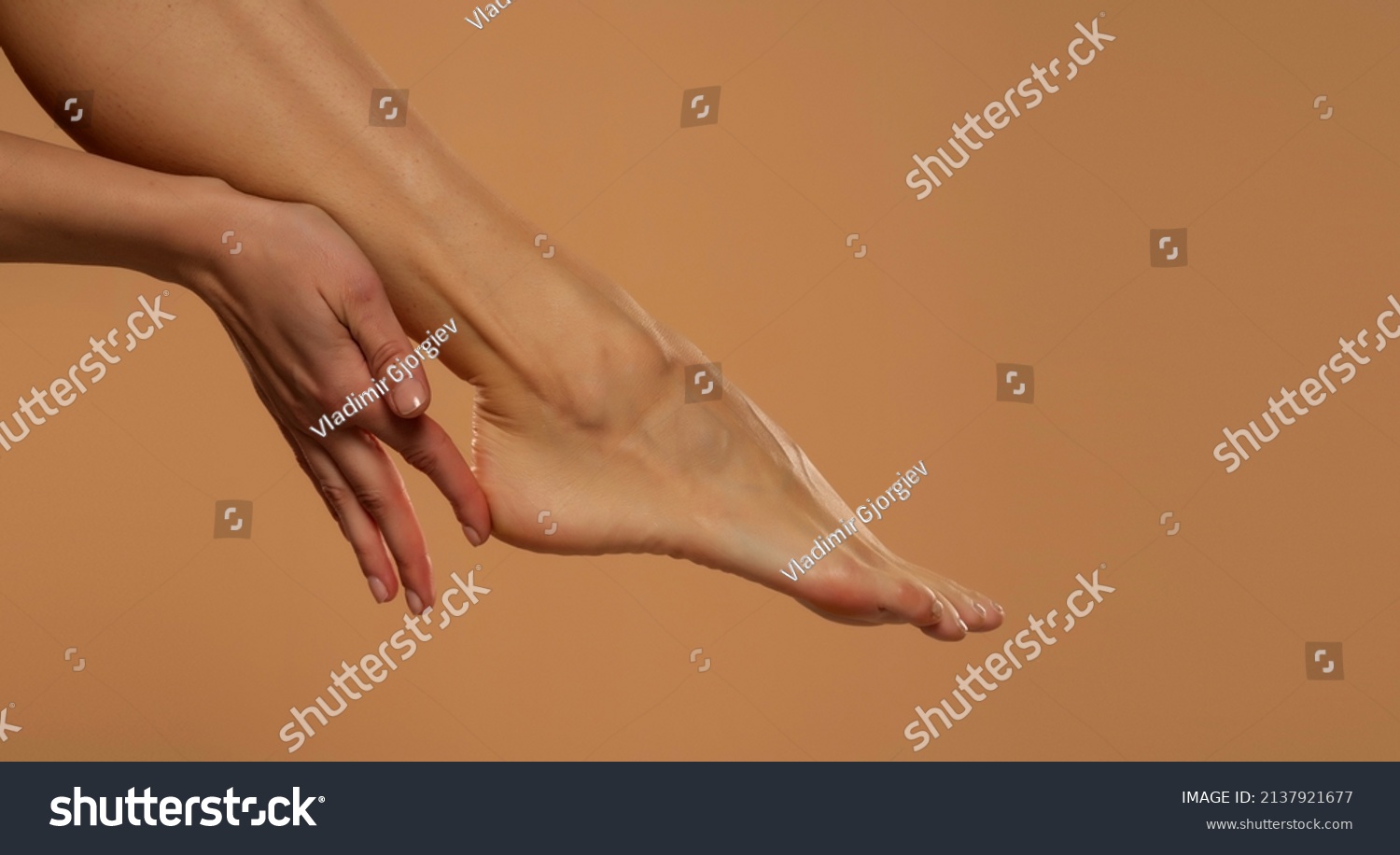 Naked Girls Legs Nh Vector V H Nh Ch P C S N Shutterstock