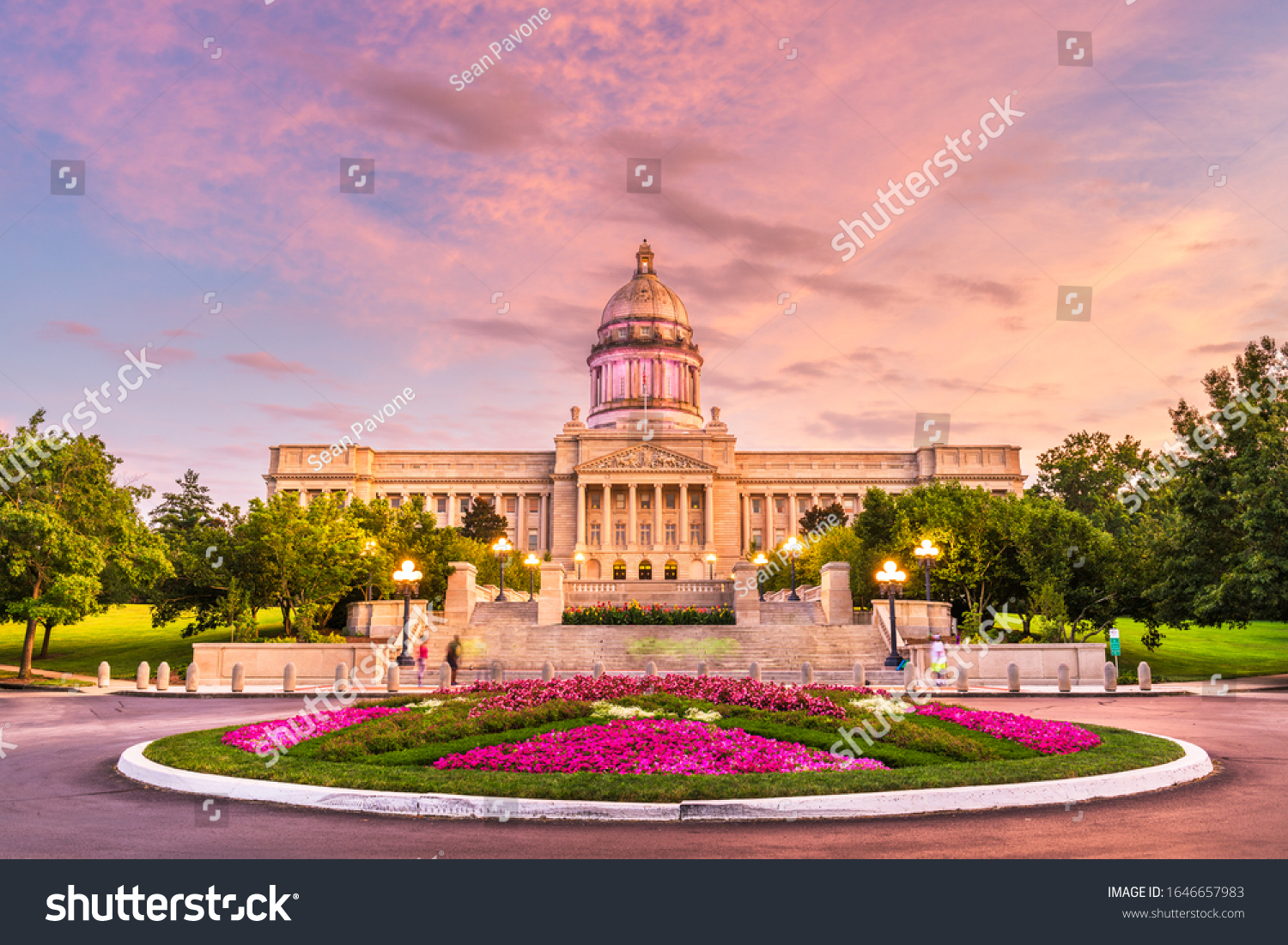 frankfort-shutterstock