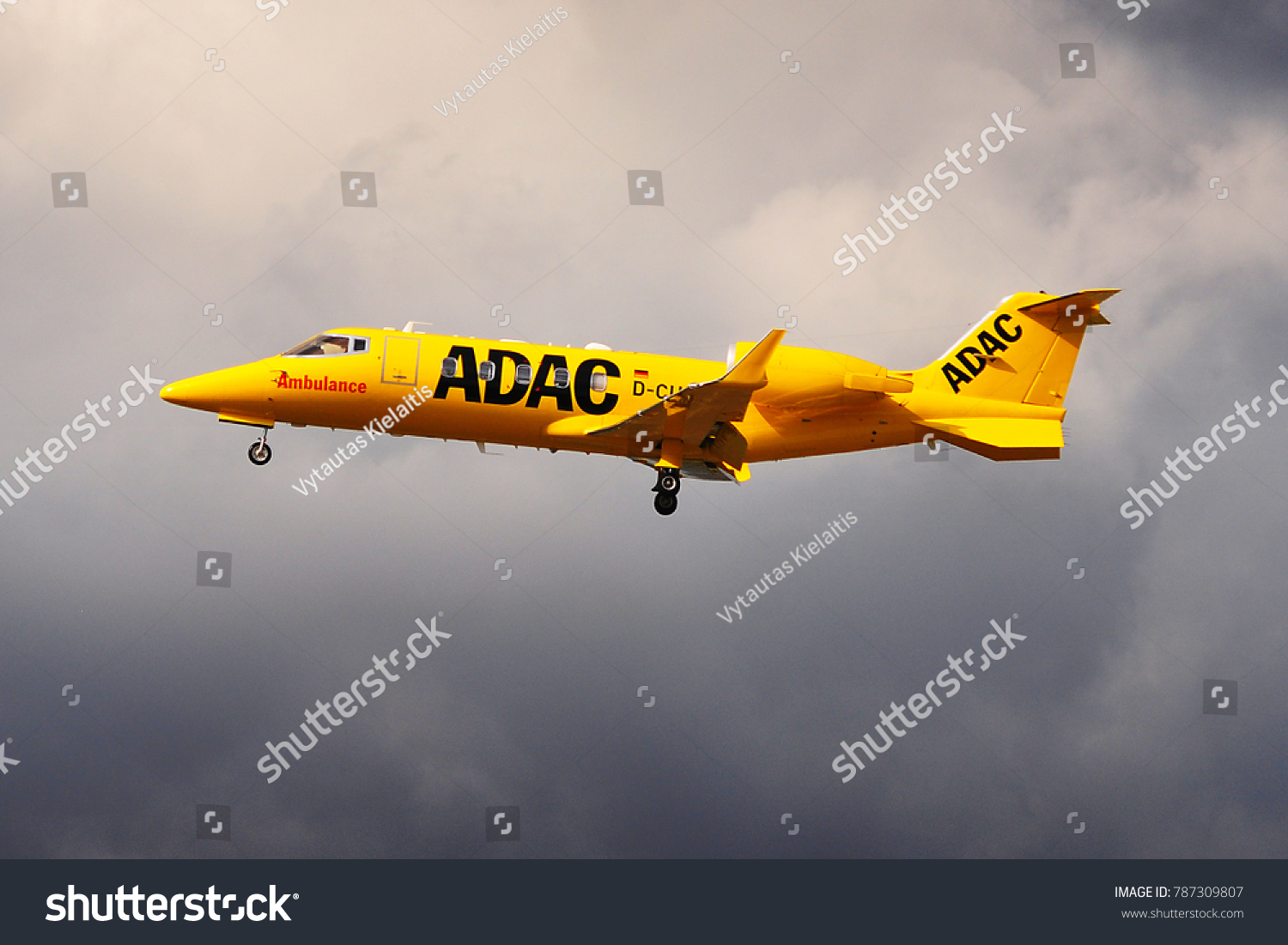 Frankfurtgermanyseptember 2415 Adac Ambulance Bombardier Learjet Stock Photo Edit Now