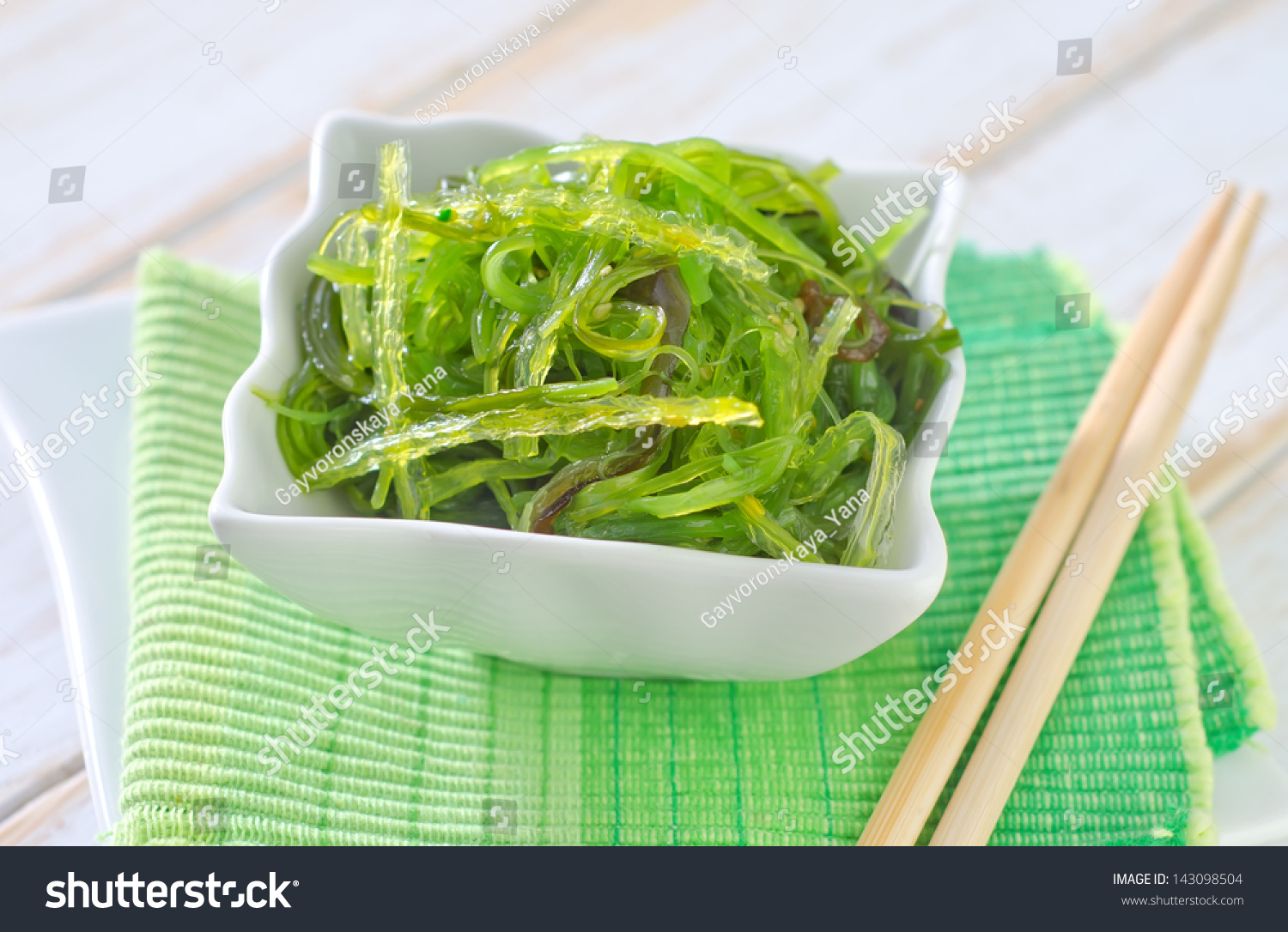 Fresh Seaweed Salad Stock Photo 143098504 Shutterstock