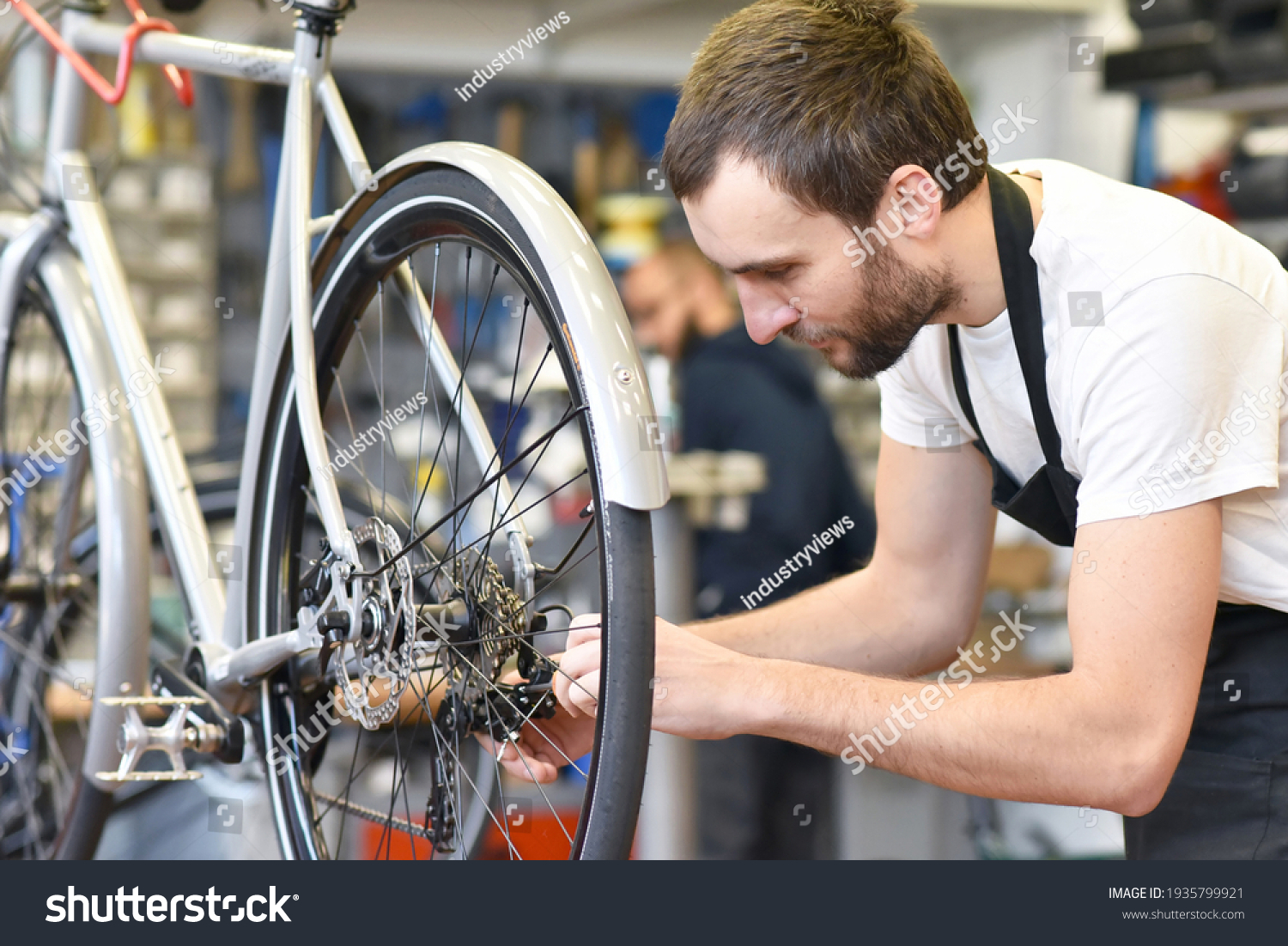 e bike repair shop