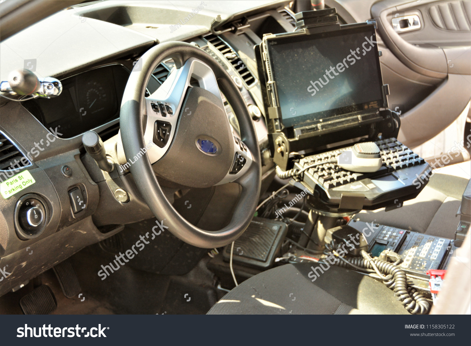 1,681 Police car computer Images, Stock Photos & Vectors | Shutterstock