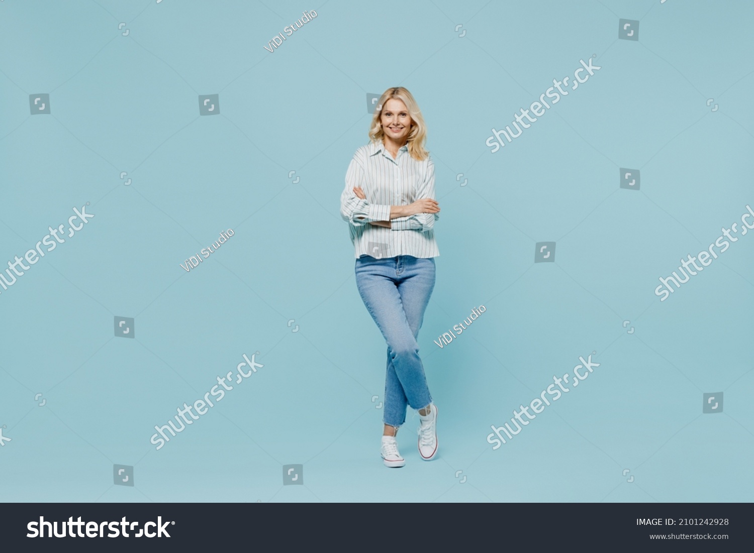 Full Body Elderly Happy Woman 50s Stock Photo 2101242928 | Shutterstock