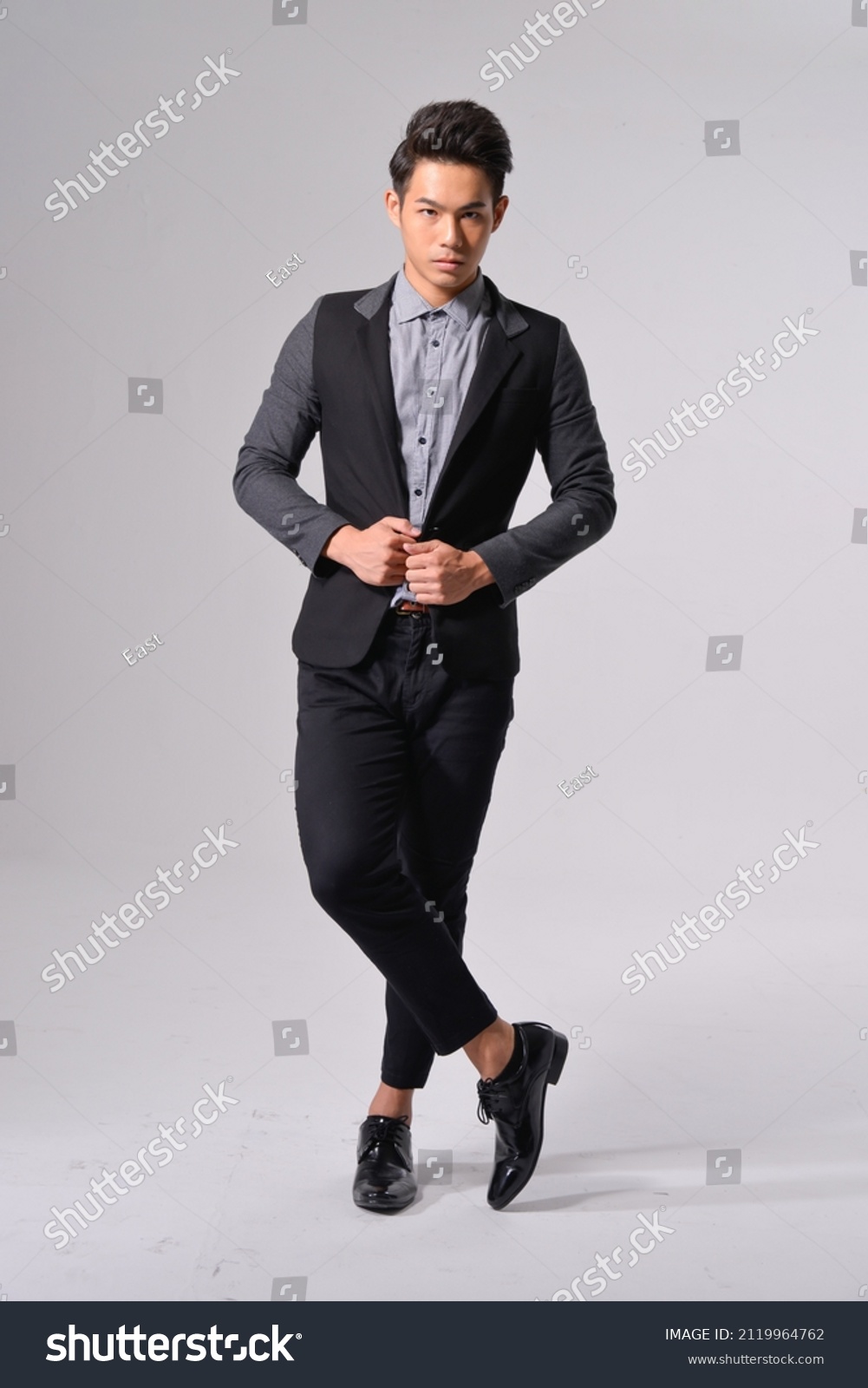 Full Body Portrait Handsome Young Man Stock Photo 2119964762 | Shutterstock