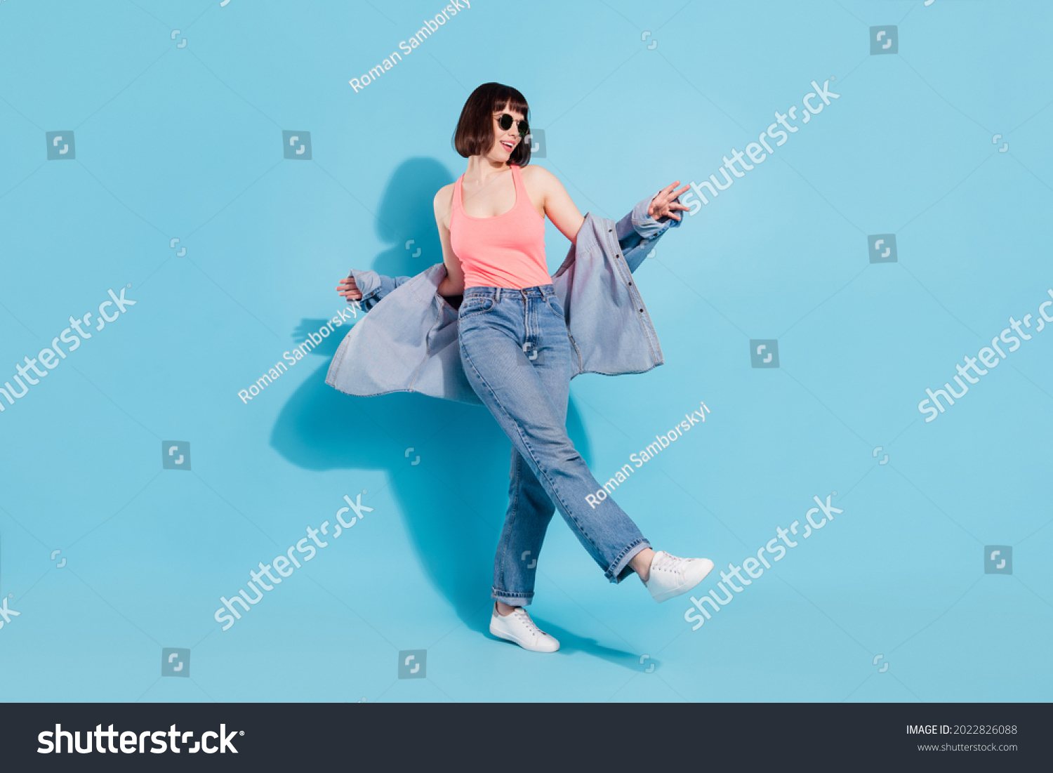 1,064,255 Dancing girl Images, Stock Photos & Vectors | Shutterstock