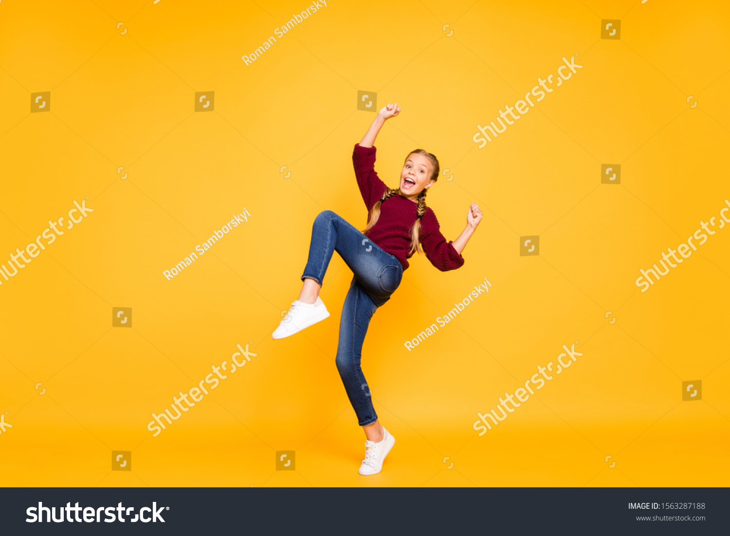 Full Length Body Size View Her Stock Photo 1563287188 | Shutterstock