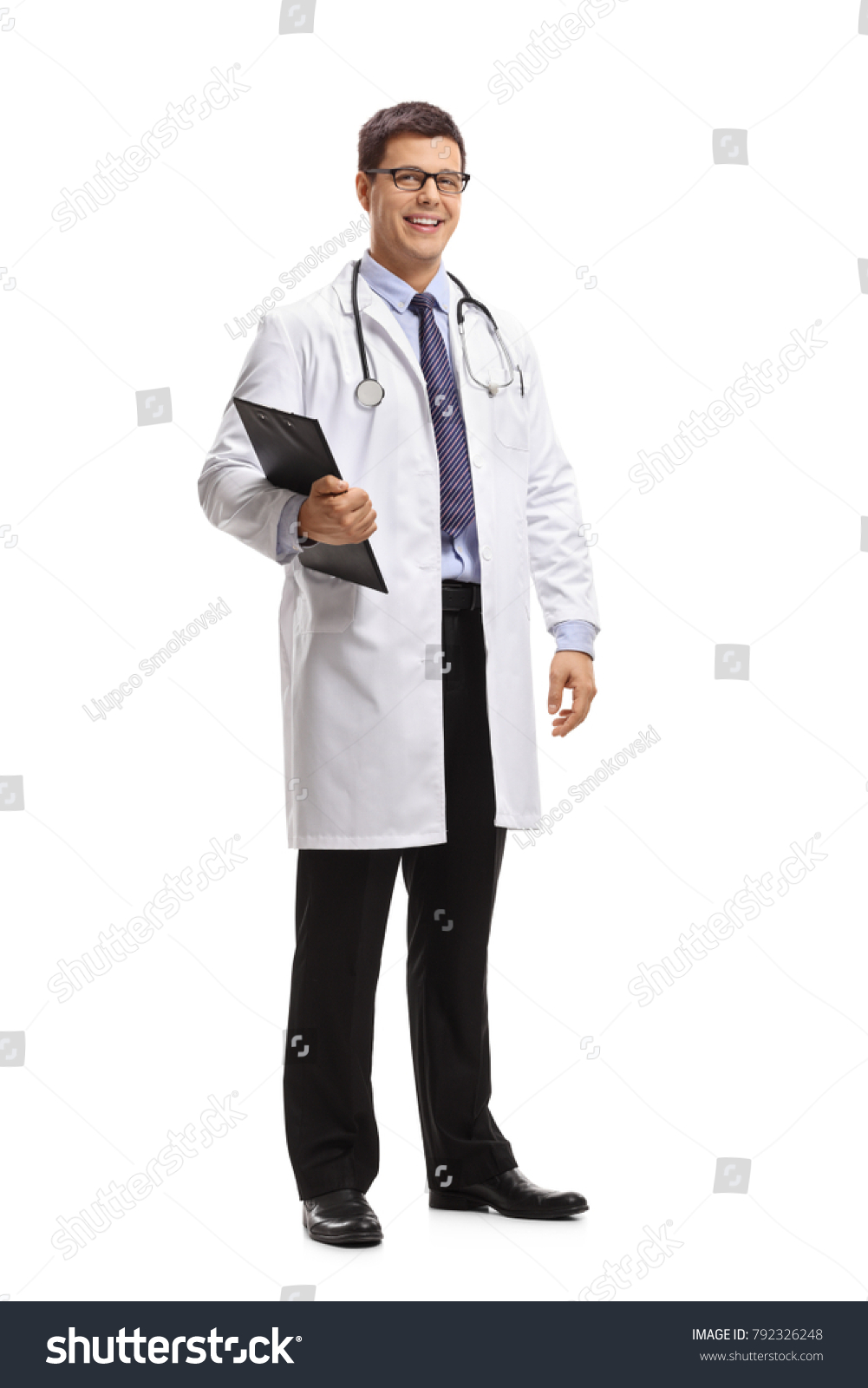 9,377 Doctors Full Body Images, Stock Photos & Vectors | Shutterstock