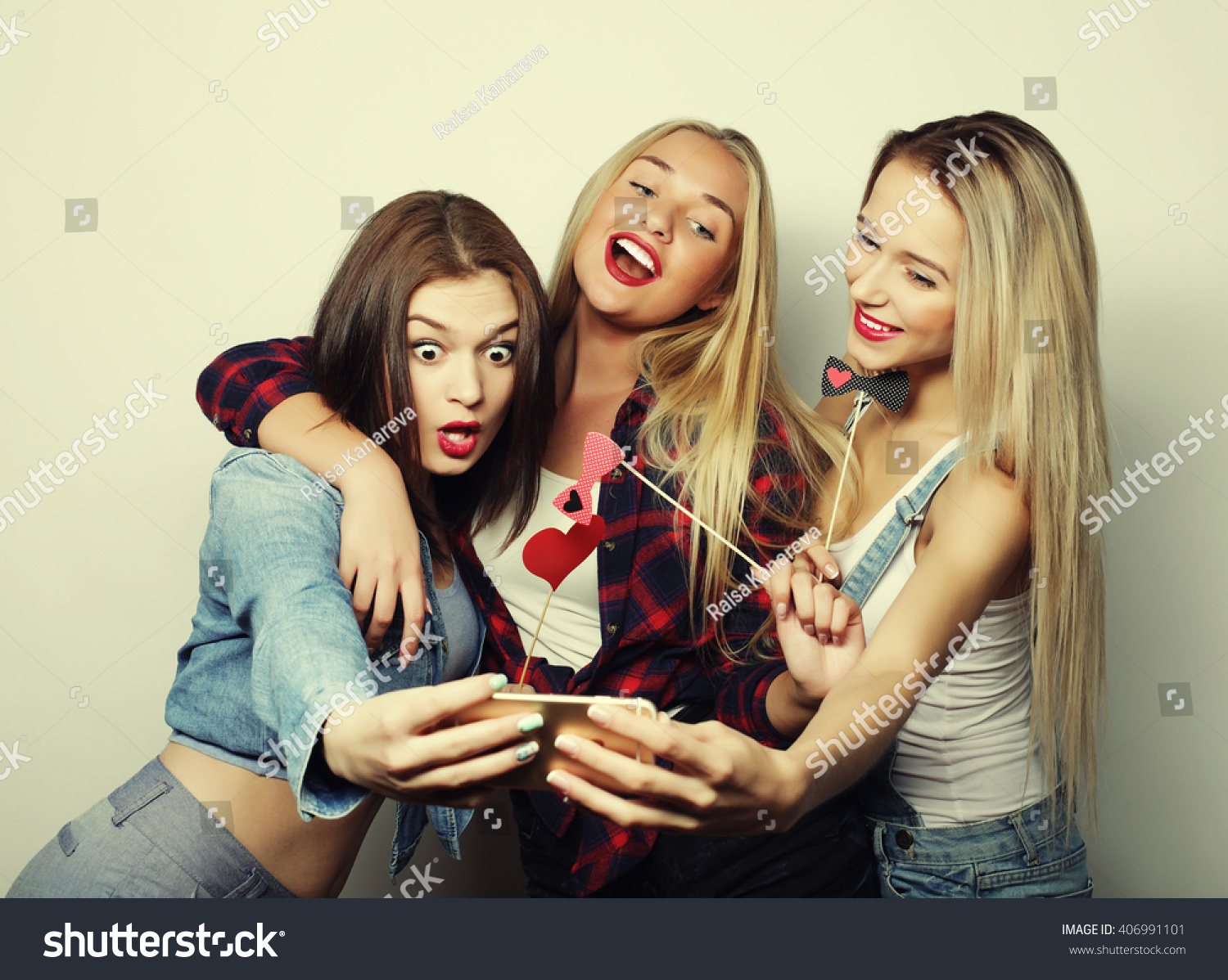 Funny Girls Ready Party Selfie Stock Photo Edit Now 406991101