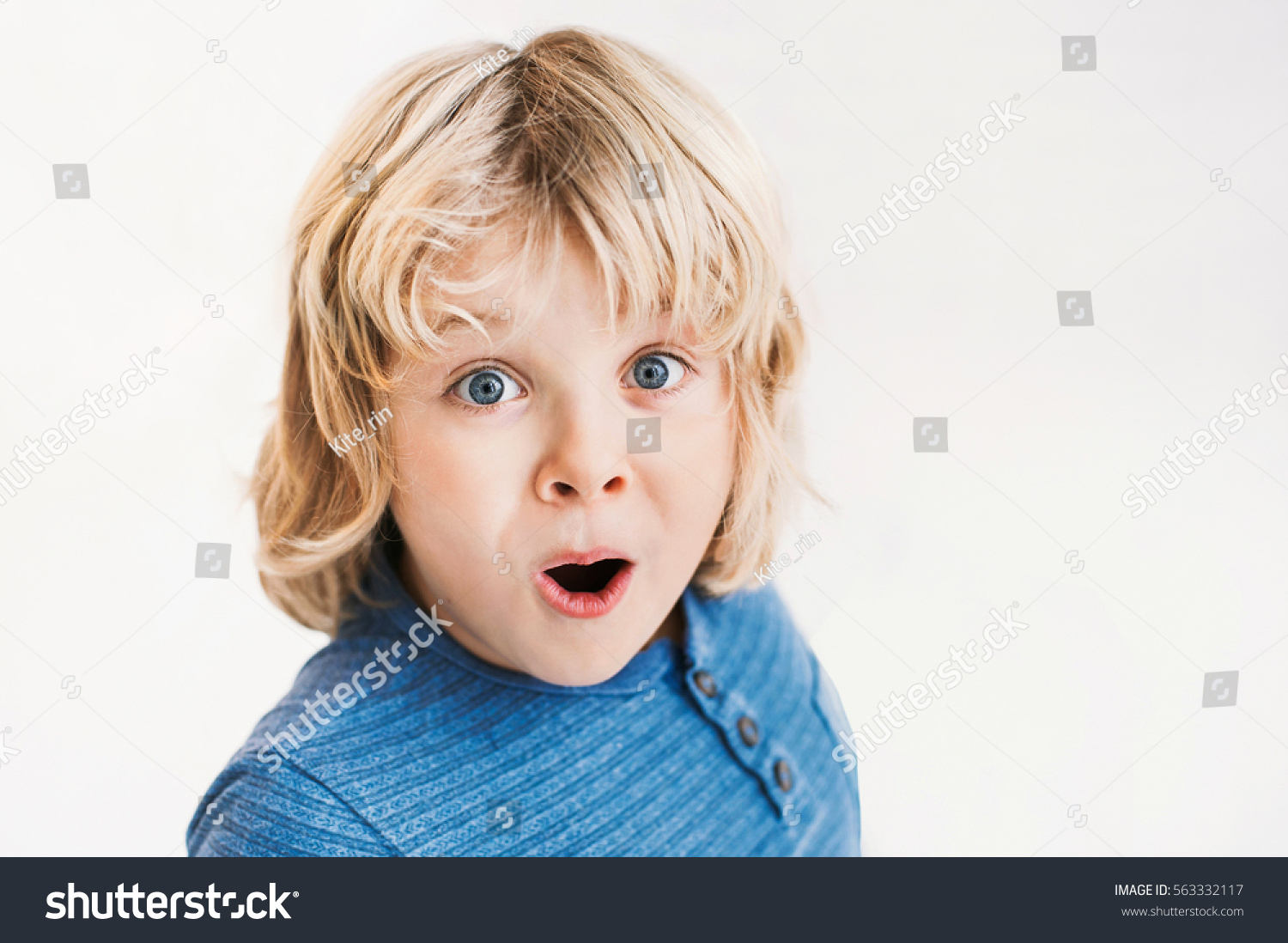 19,189 Little boy wonder Images, Stock Photos & Vectors | Shutterstock