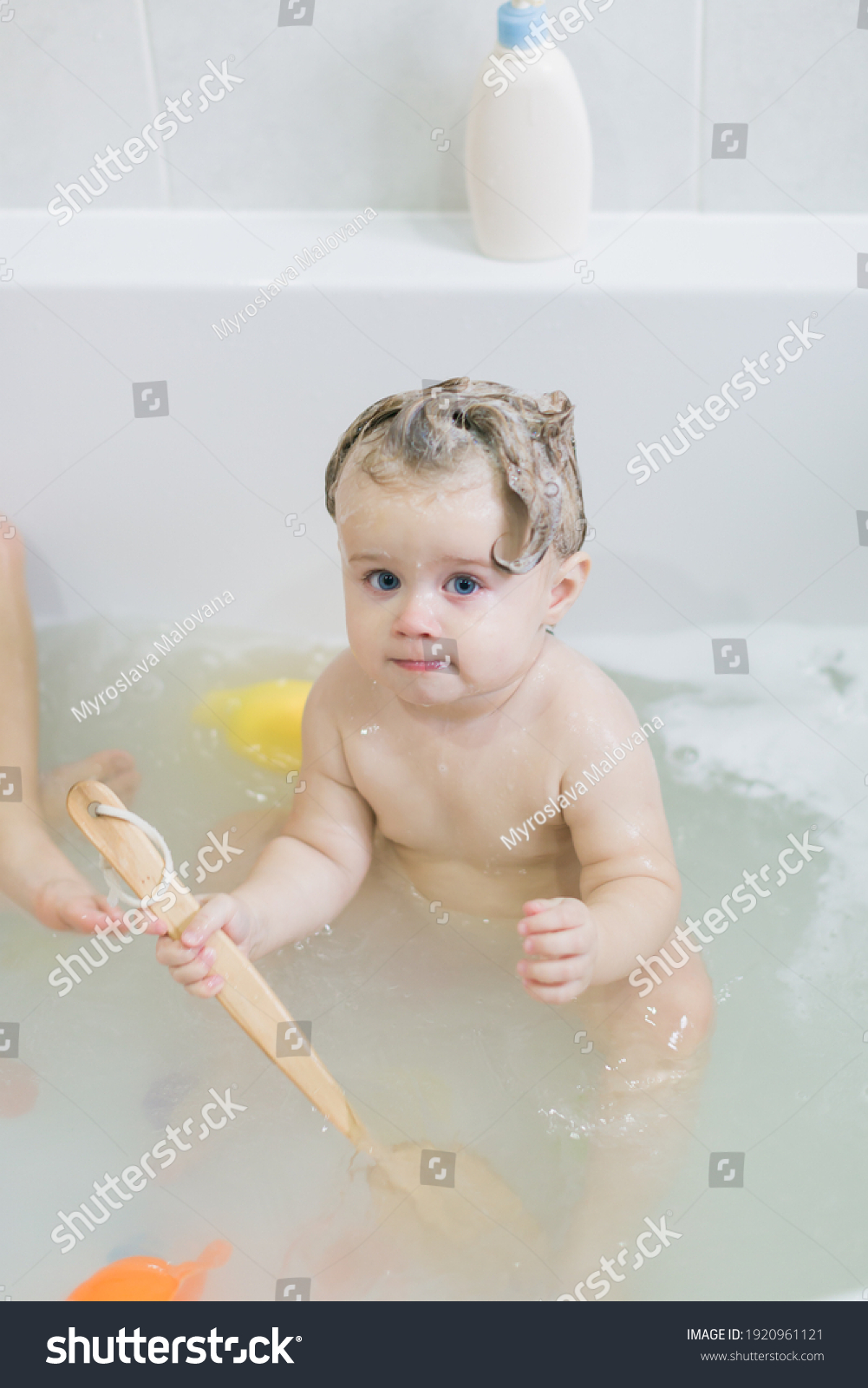 Girls shower Images, Stock Photos & Vectors | Shutterstock