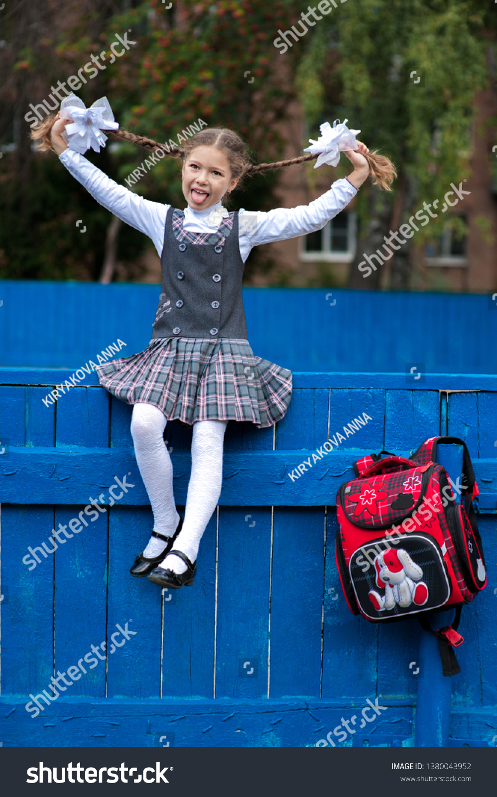 big backpack funny