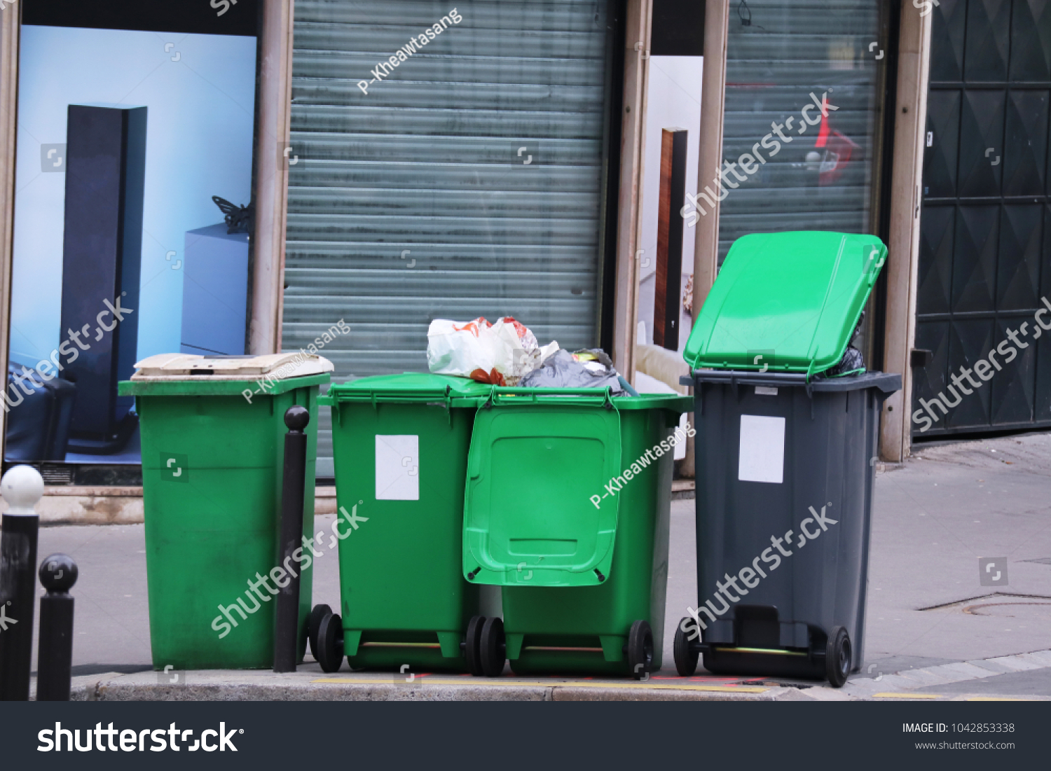 Garbage Litter Bin Full Rubbish Road Stock Photo 1042853338 | Shutterstock