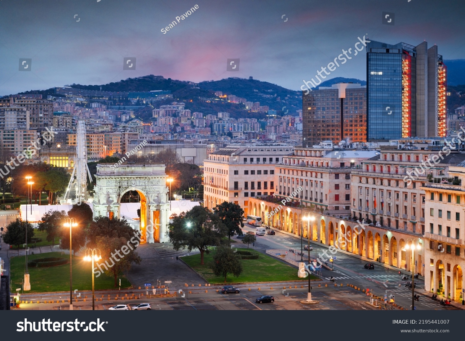 185 Imágenes De Piazza Vittoria Genova - Imágenes, Fotos Y Vectores De ...