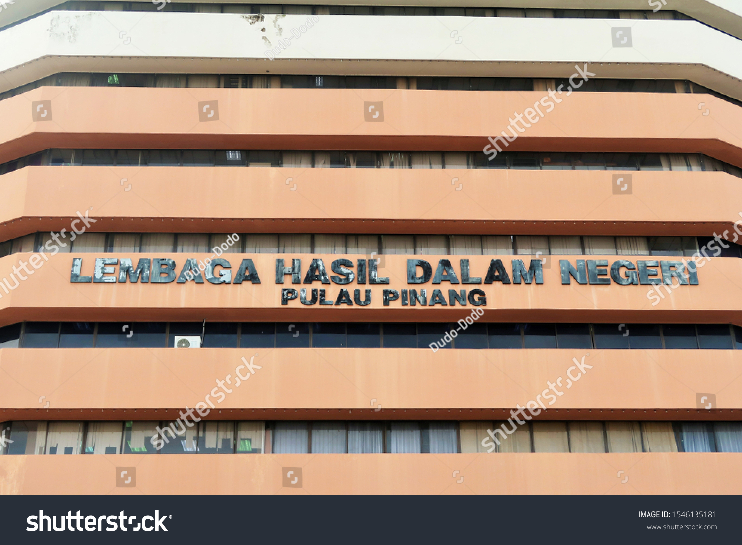 Lembaga hasil dalam negeri Images, Stock Photos & Vectors 