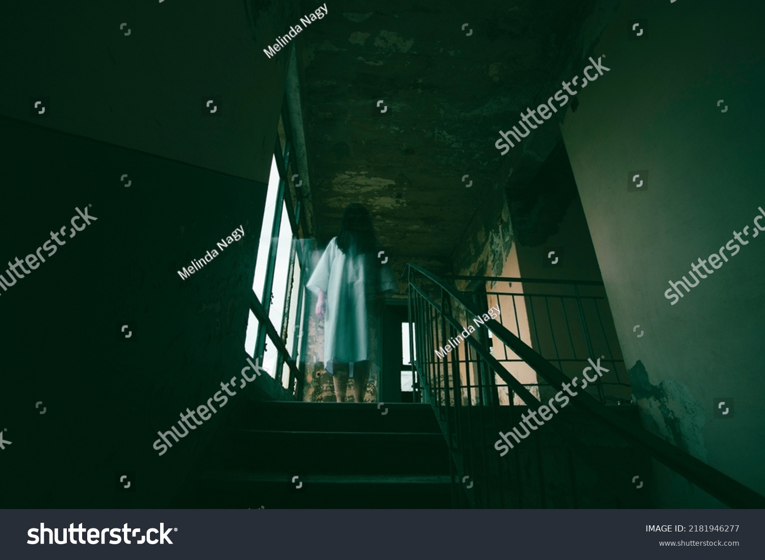 Ghost Abandoned Haunted House Horror Scene Stock Photo 2181946277 ...