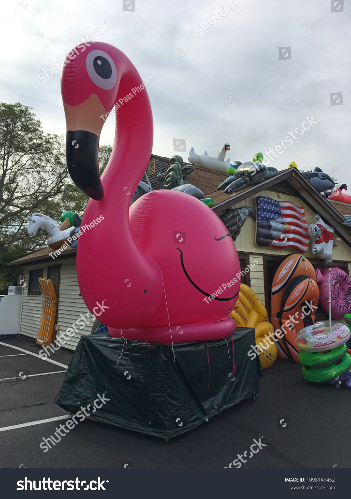 giant flamingo toy