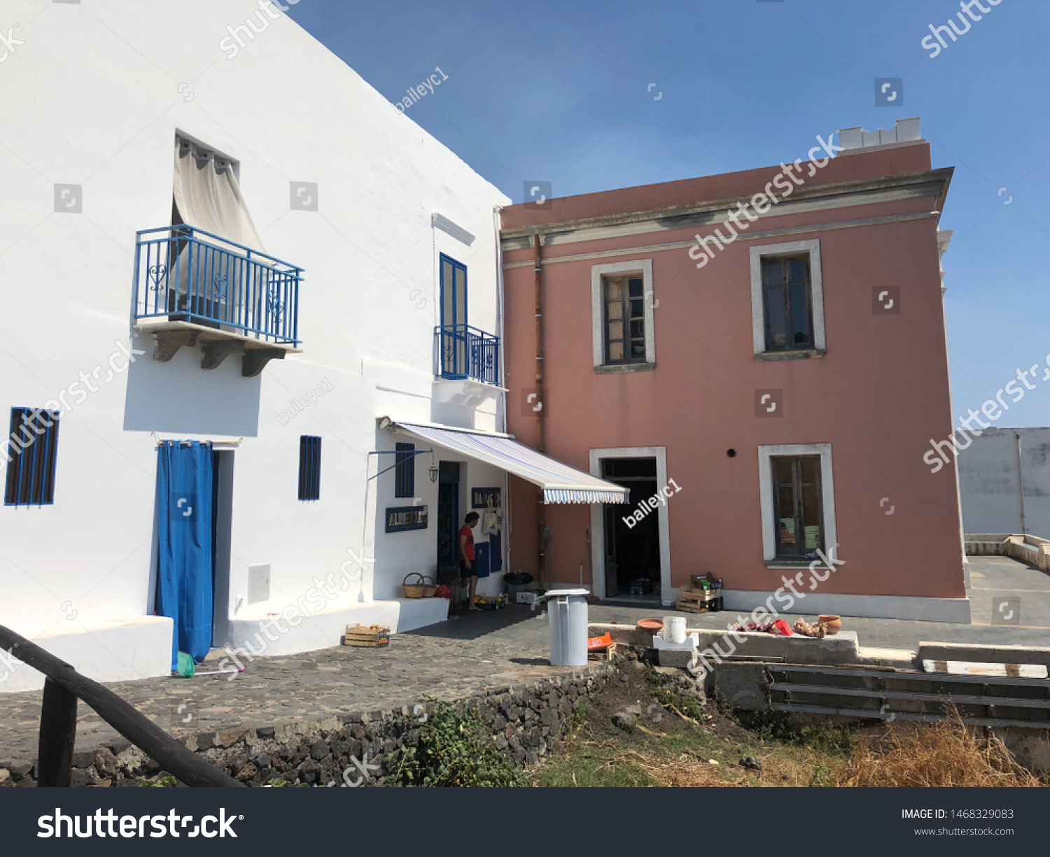 Perivolos Greece July 11 2019 The Traditional Blue And White Colours Of A Santorini Holiday Apartment In Perivolos Stock Photo Alamy
