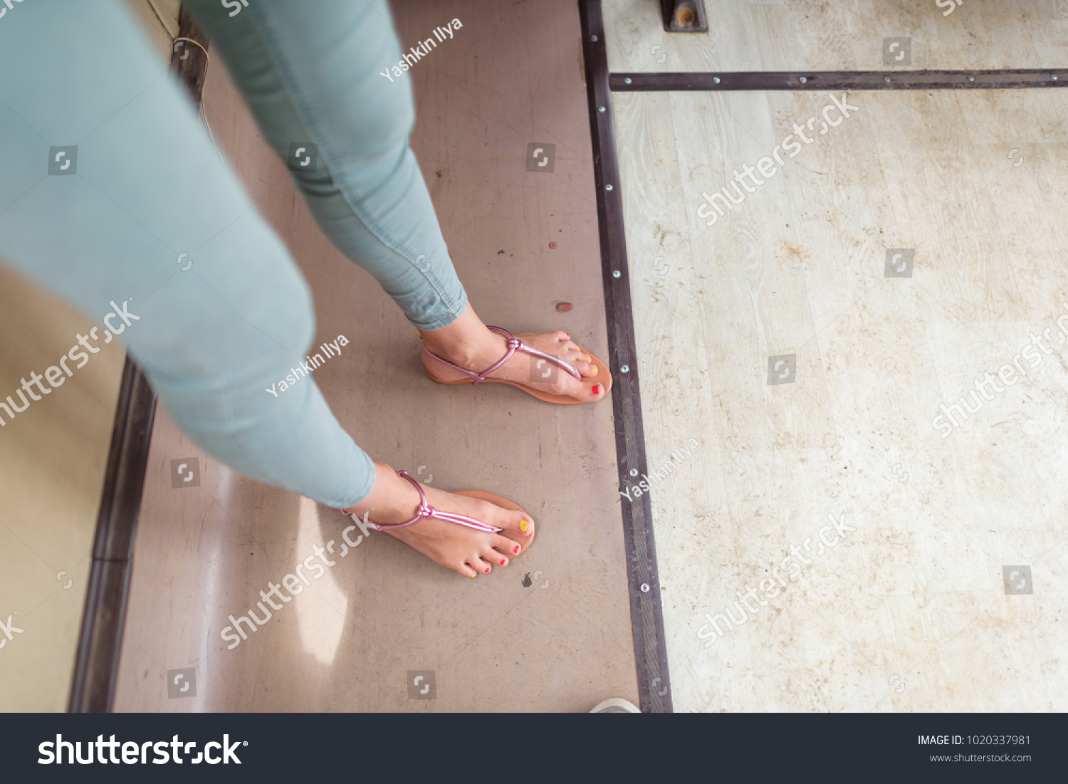 girls in sandals