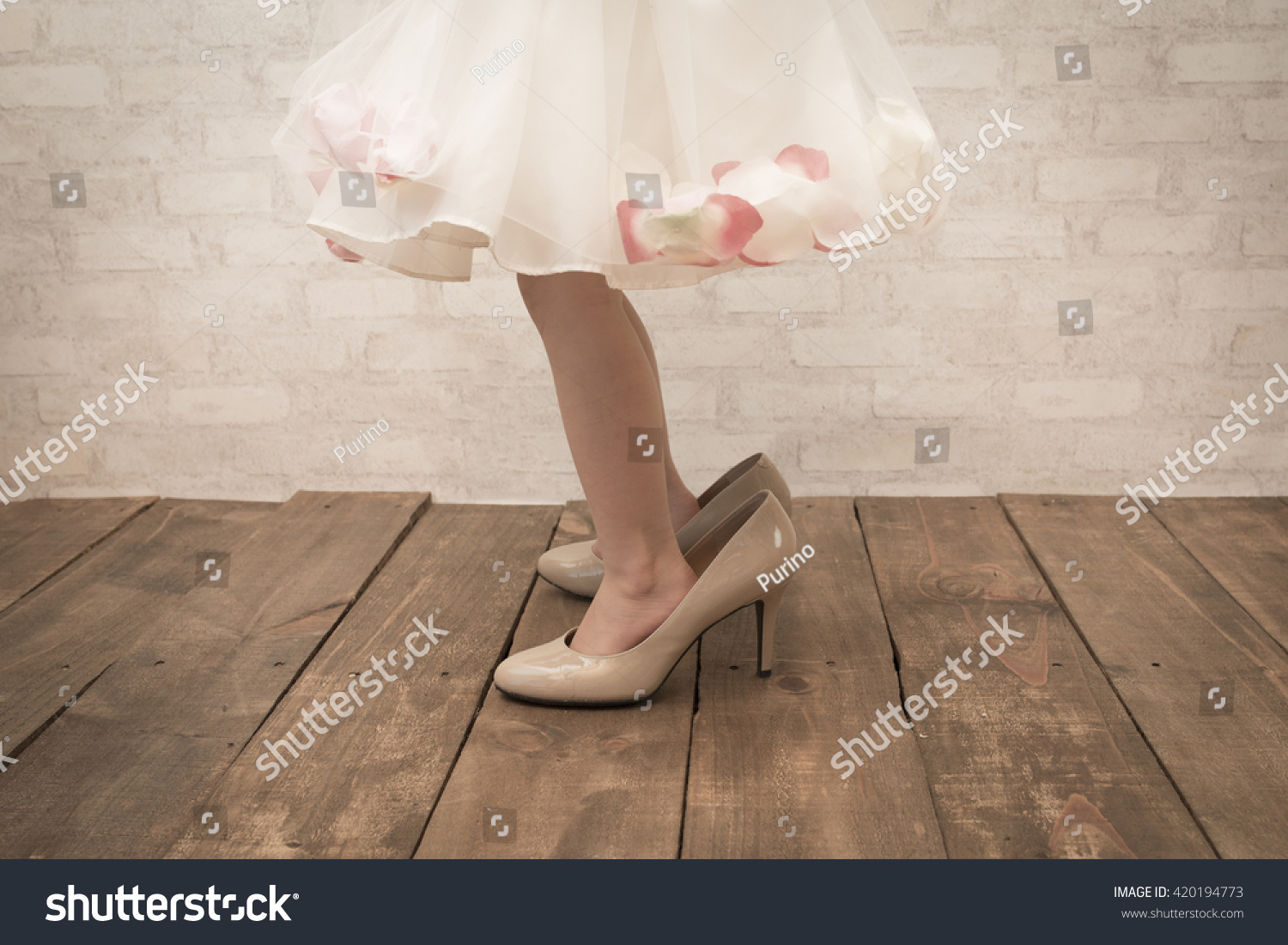 heels too large