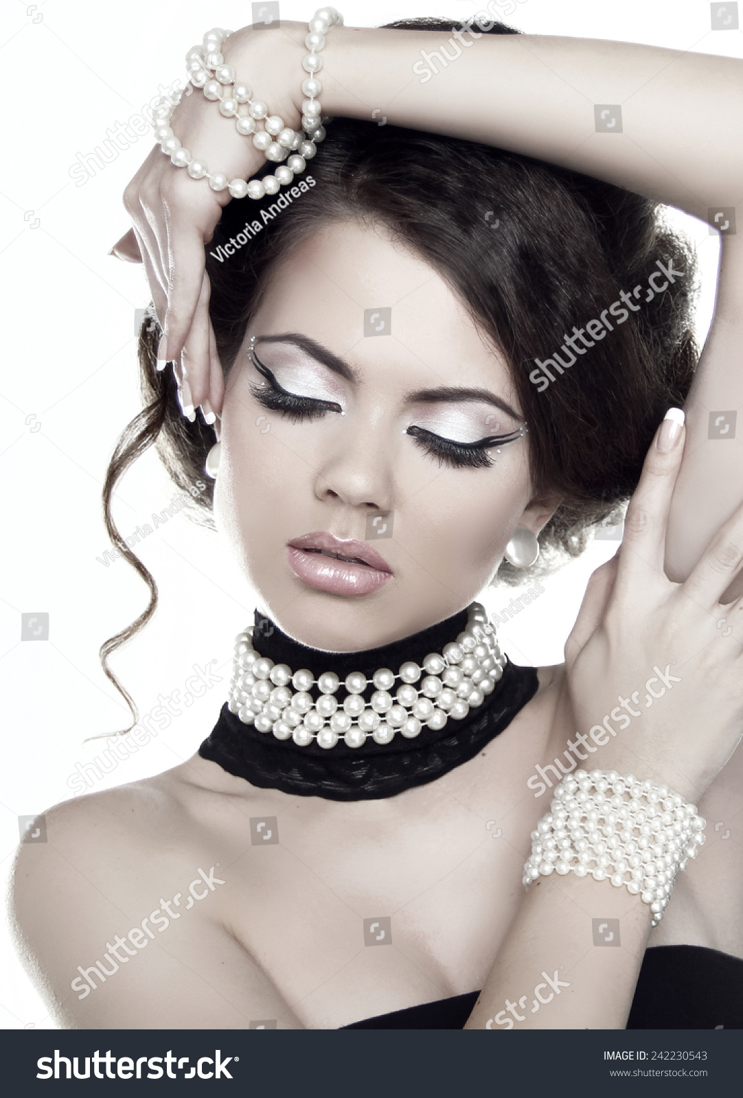 18,479 Black girl with pearls Images, Stock Photos & Vectors | Shutterstock