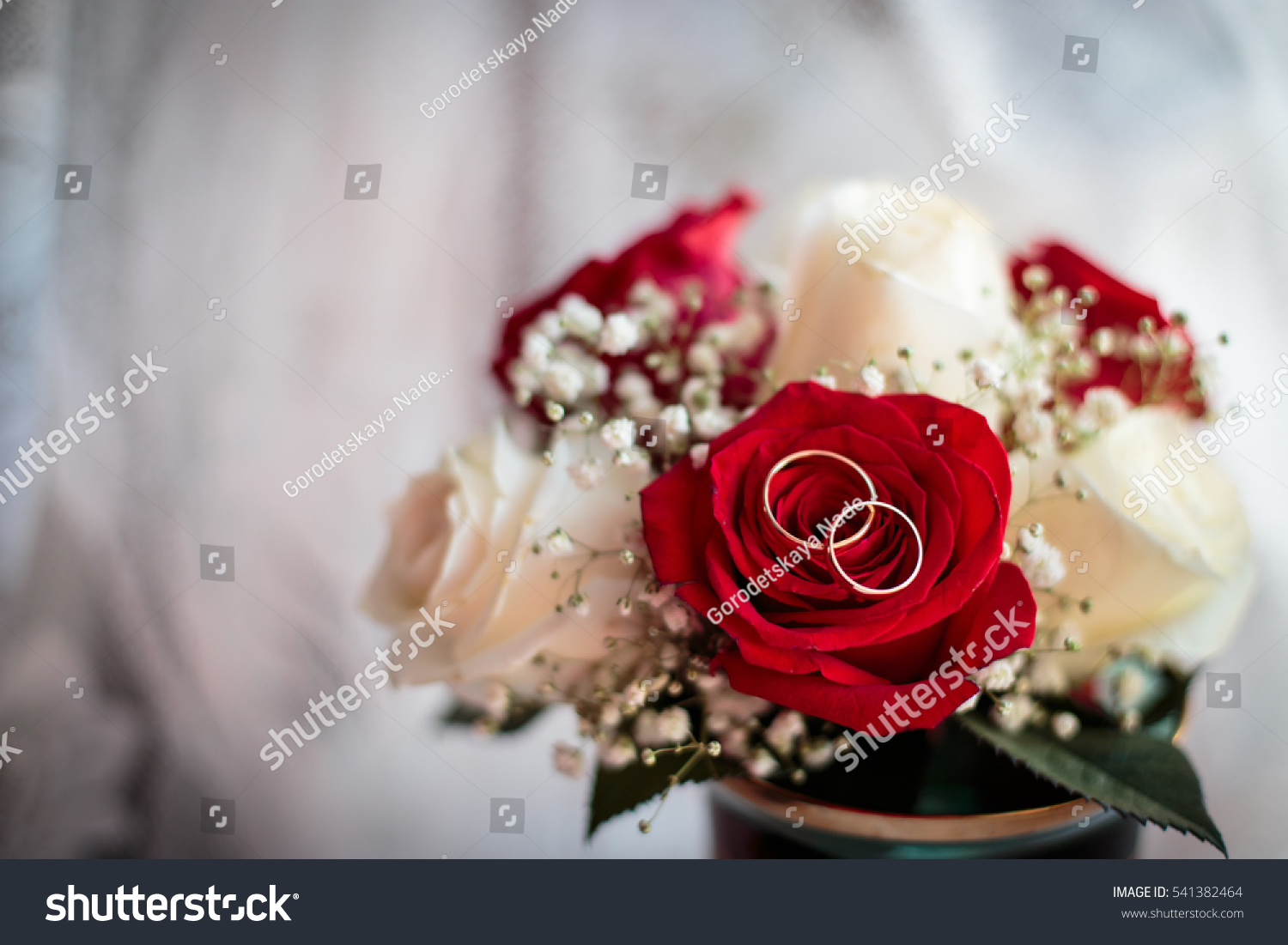 Gold Wedding Rings On Wedding Bouquet Stock Photo Edit Now 541382464