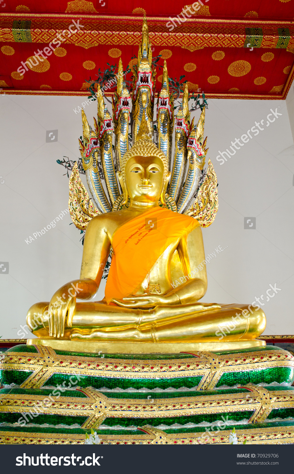 Golden Buddha With Snake Head In Bangkok Stock Photo 70929706 ...