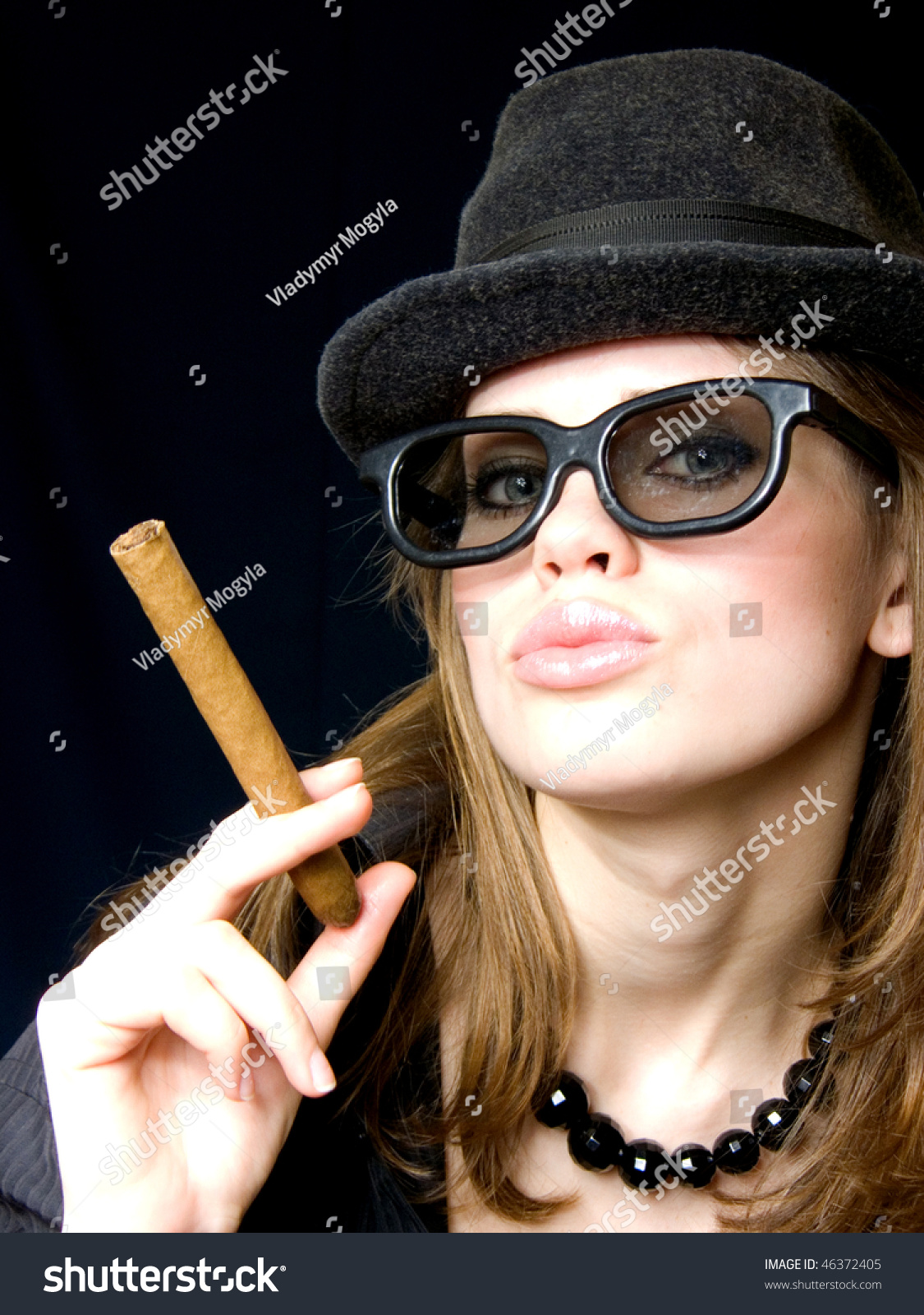 Graceful Lady In A Hat And A Cigarette In A Hand Stock Photo 46372405 ...