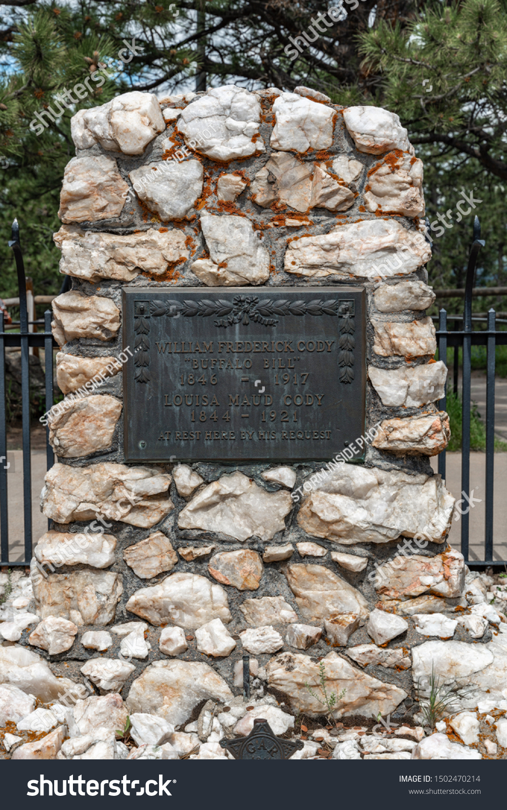 Grave William F Buffalo Bill Cody Stock Photo Edit Now 1502470214