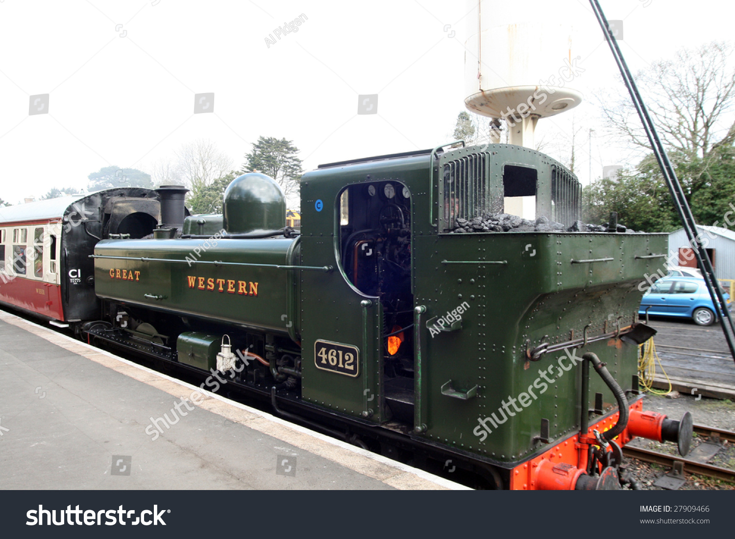 Great Western Railway Steam Locomotive (Class 5700 0-6-0 Pannier Tank ...