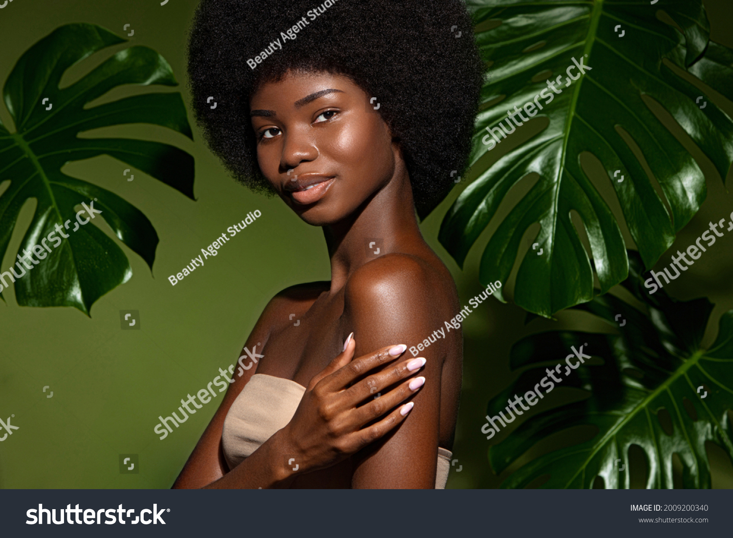 Exotic african woman Images, Stock Photos & Vectors | Shutterstock