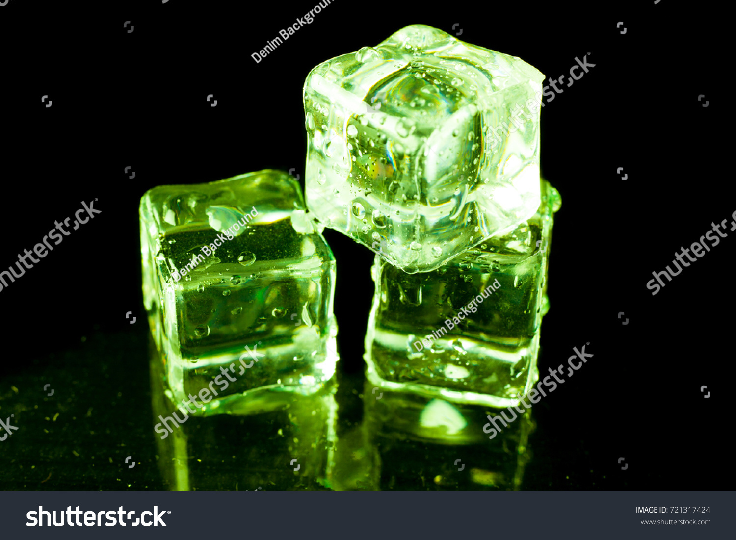 green ice cubes