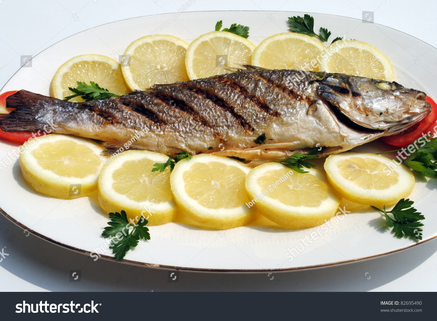 [Obrázek: stock-photo-grill-cooked-fish-with-lemon...695490.jpg]