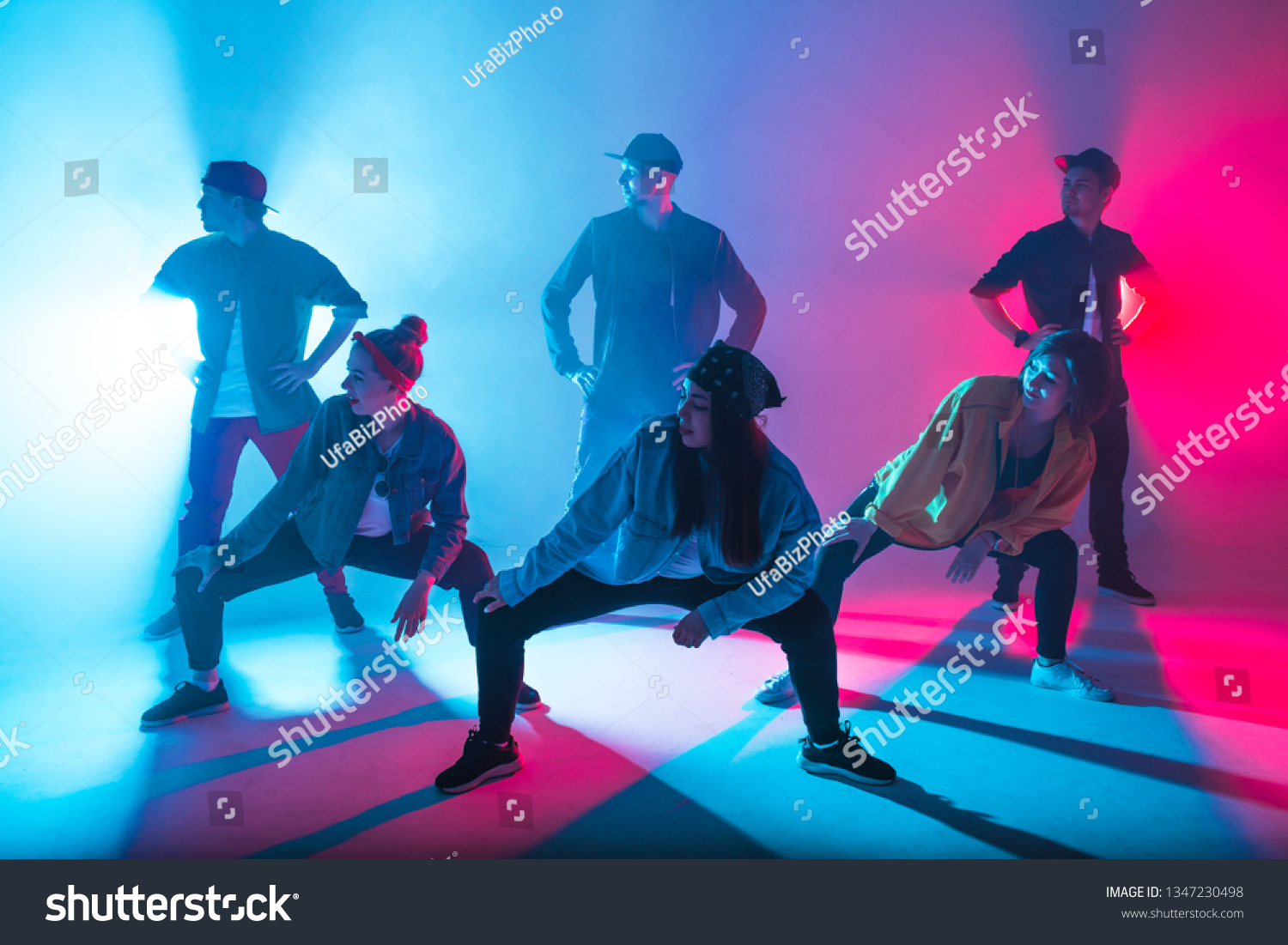 1,013 Dance crew Images, Stock Photos & Vectors | Shutterstock