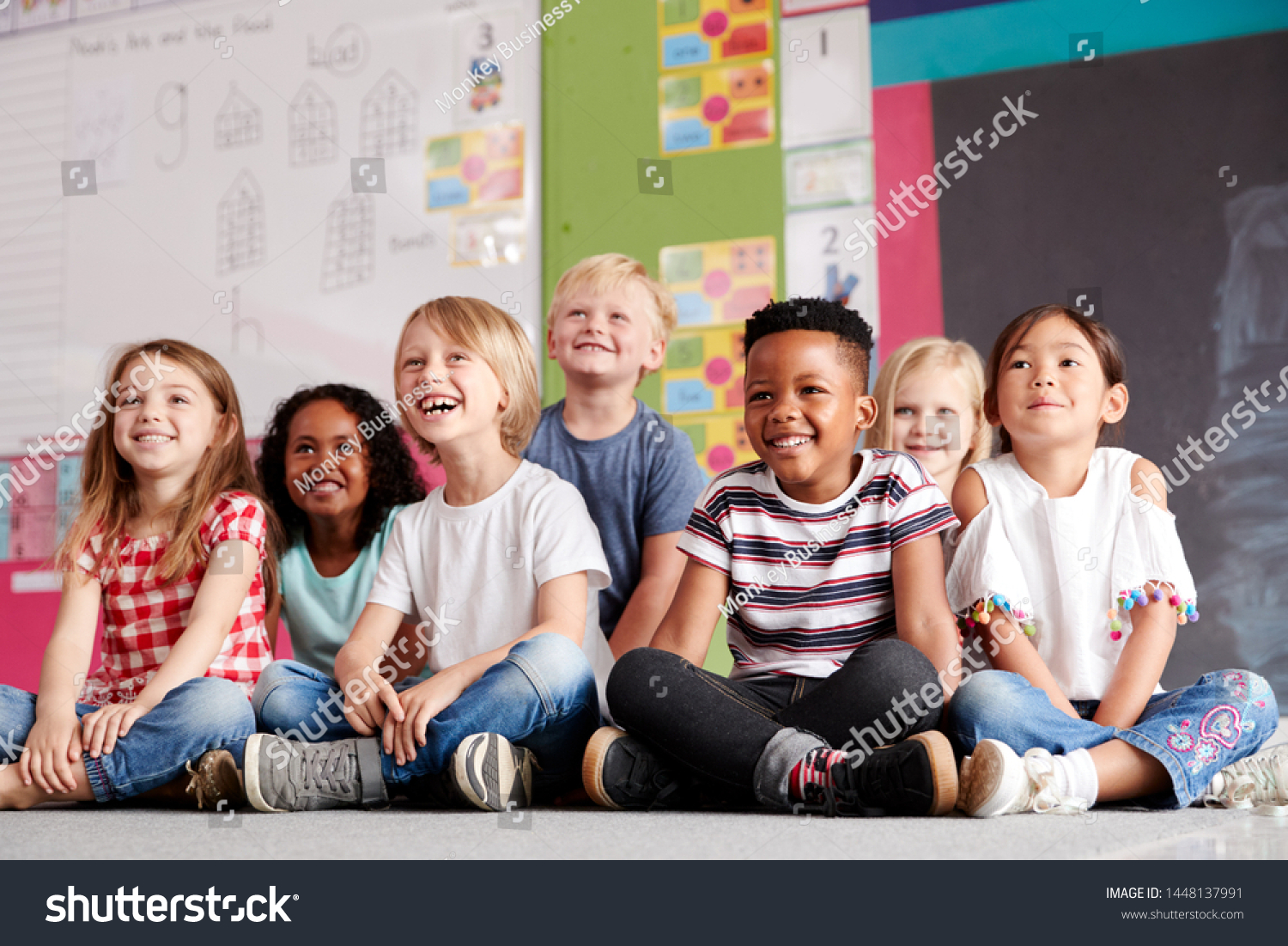 1,062,067 Happy child sitting Images, Stock Photos & Vectors | Shutterstock