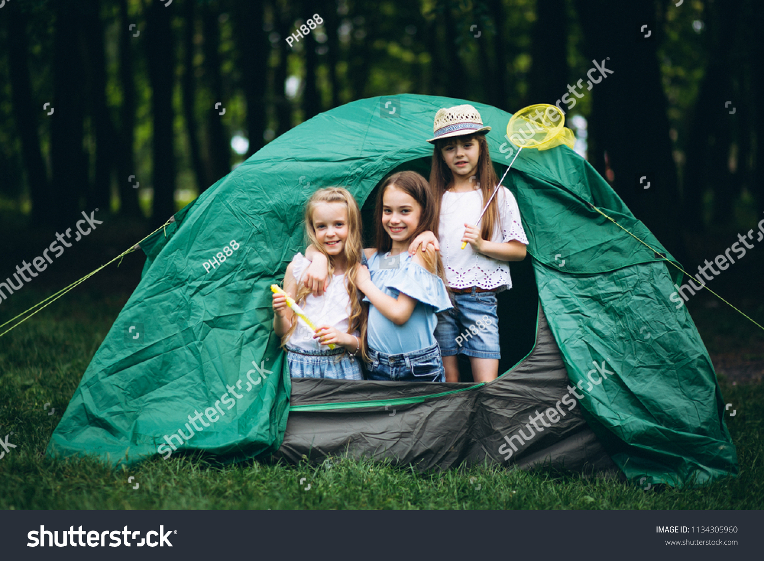 Group Girls Camping Forest Stock Photo 1134305960 | Shutterstock