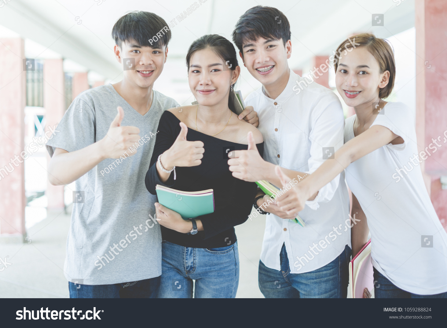 Group Happy Teen High School Students Stock Photo 1059288824 | Shutterstock