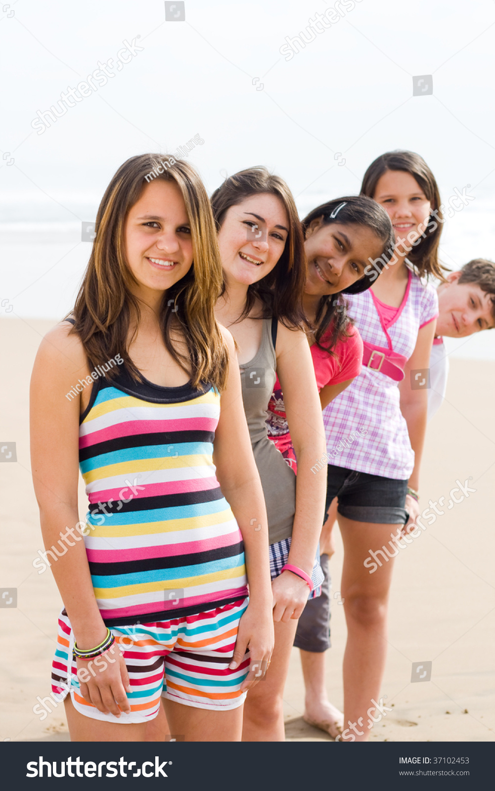 Group Of Young Teen On Beach Stock Photo 37102453 : Shutterstock