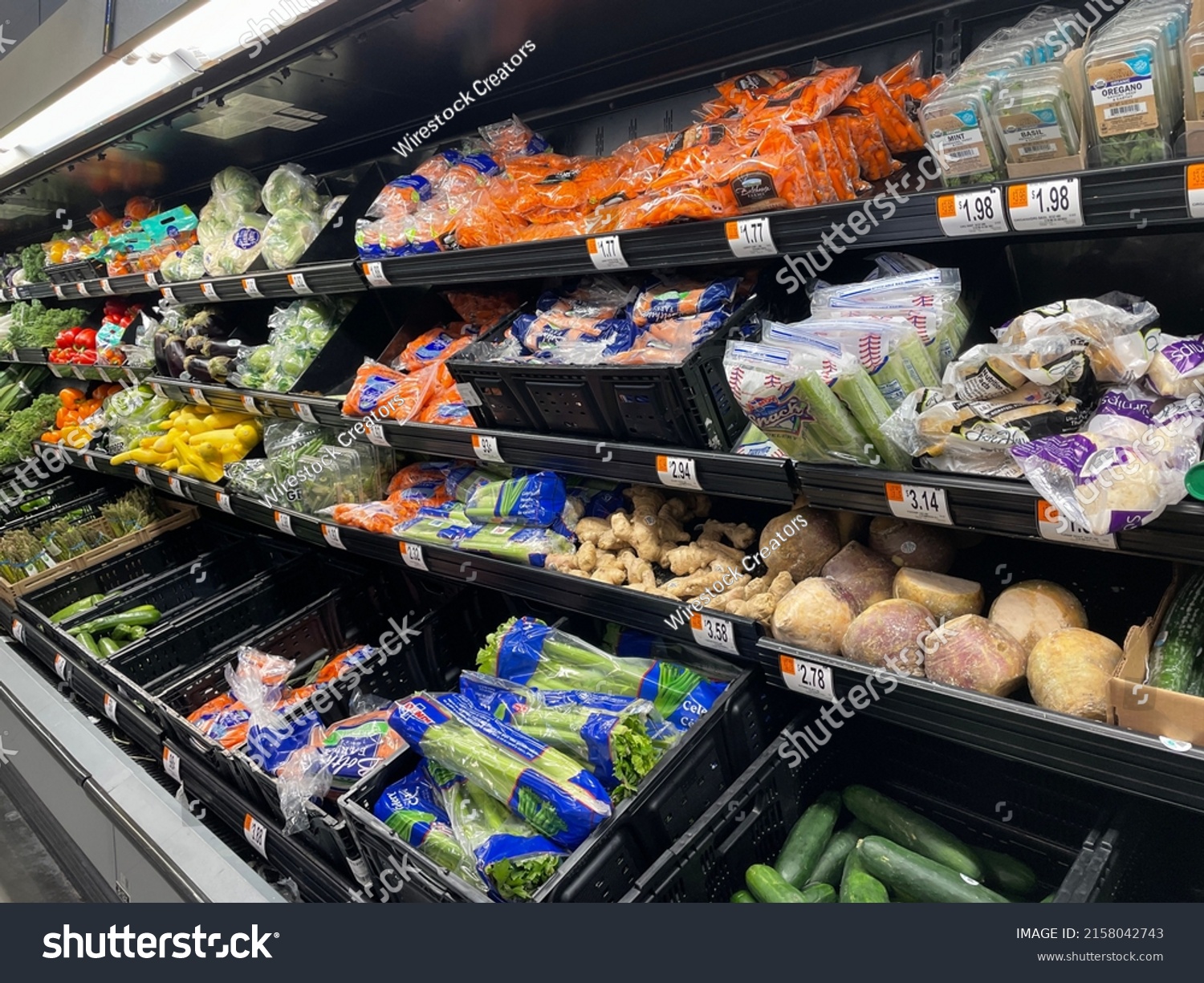 16,580 American grocery store Images, Stock Photos & Vectors | Shutterstock
