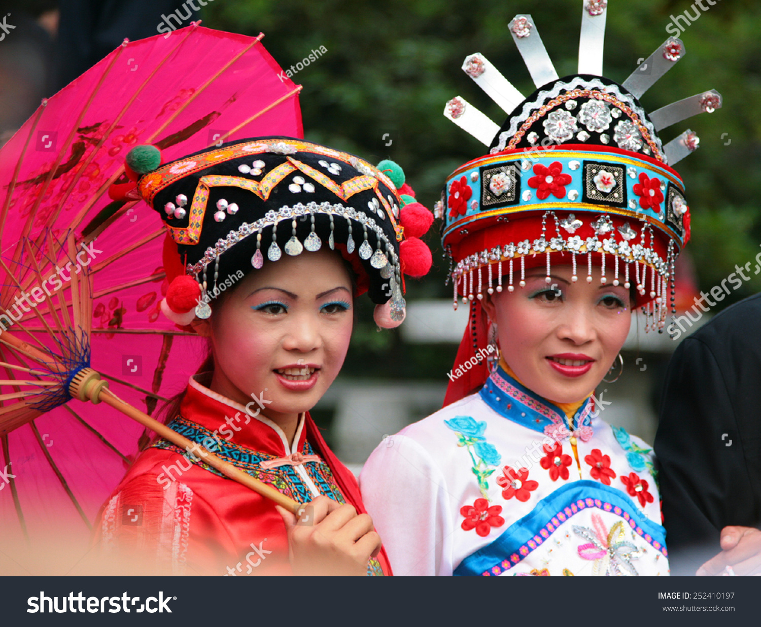 Guilin, China - Nov 4, 2007: Two Young Chinese Woman In Stylized Ethnic ...