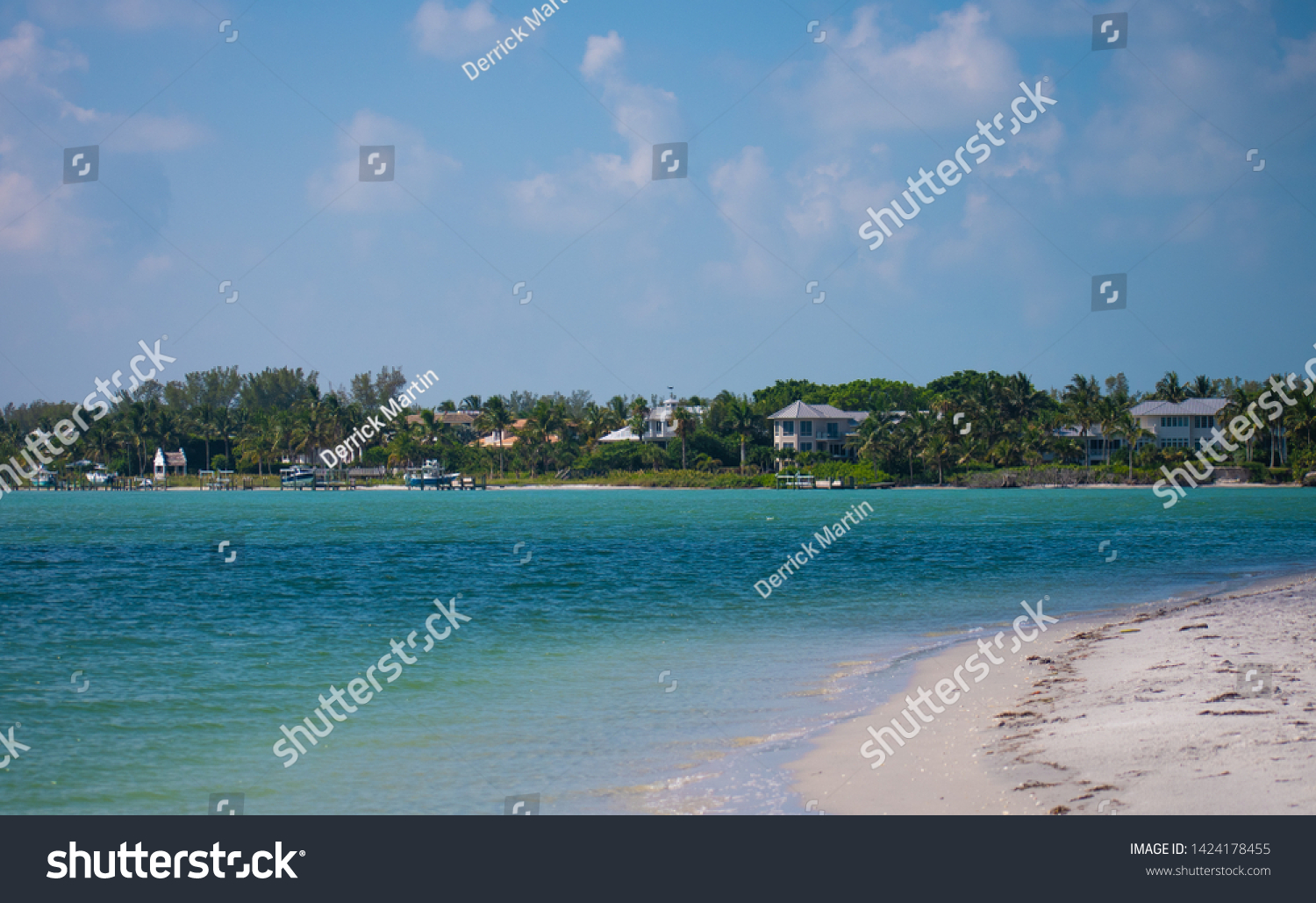 Gulf Mexico Boca Grande Pass Stock Photo 1424178455 | Shutterstock