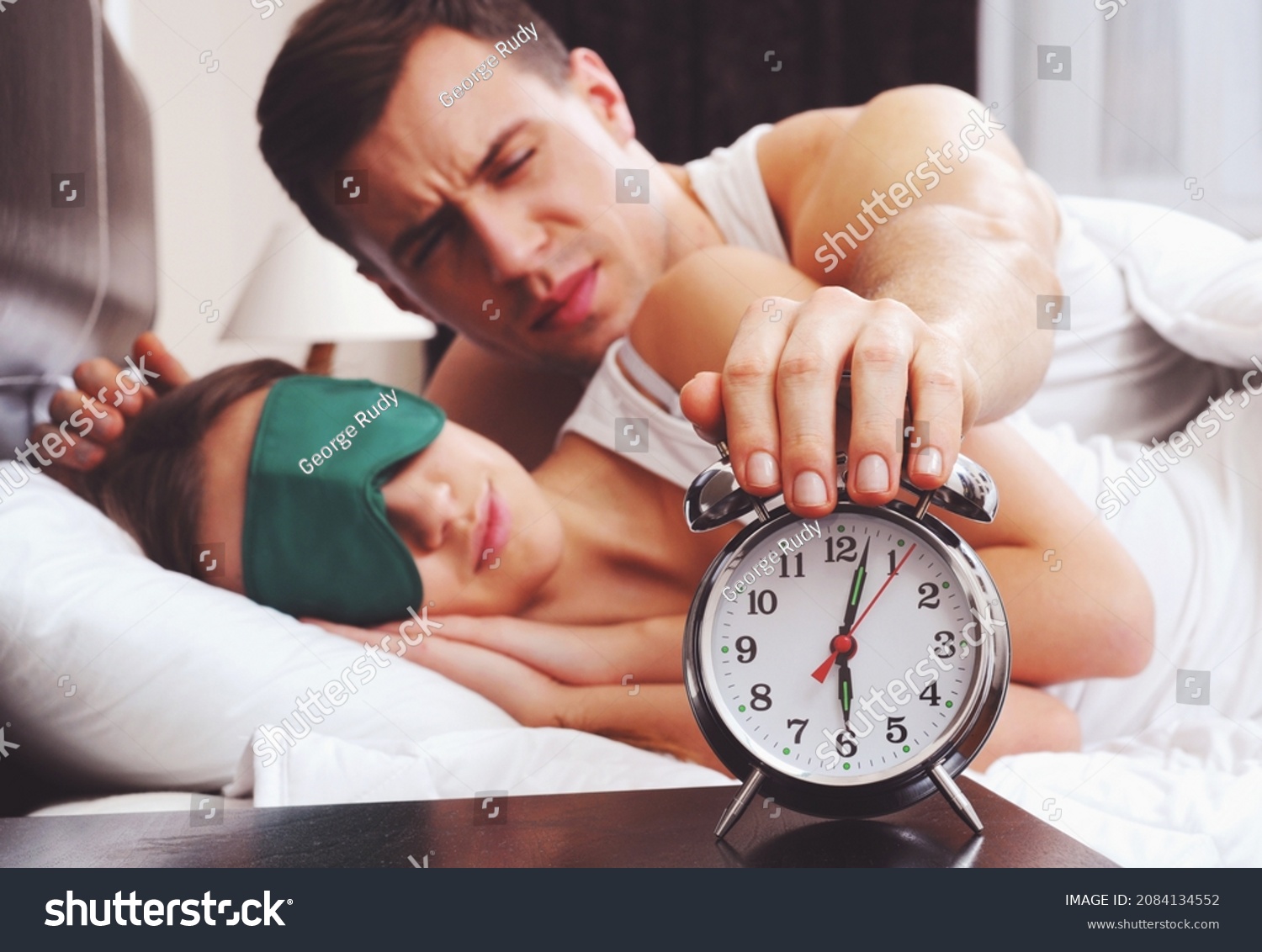 Girls Sleeping Have Sex - Naked Alarmclock